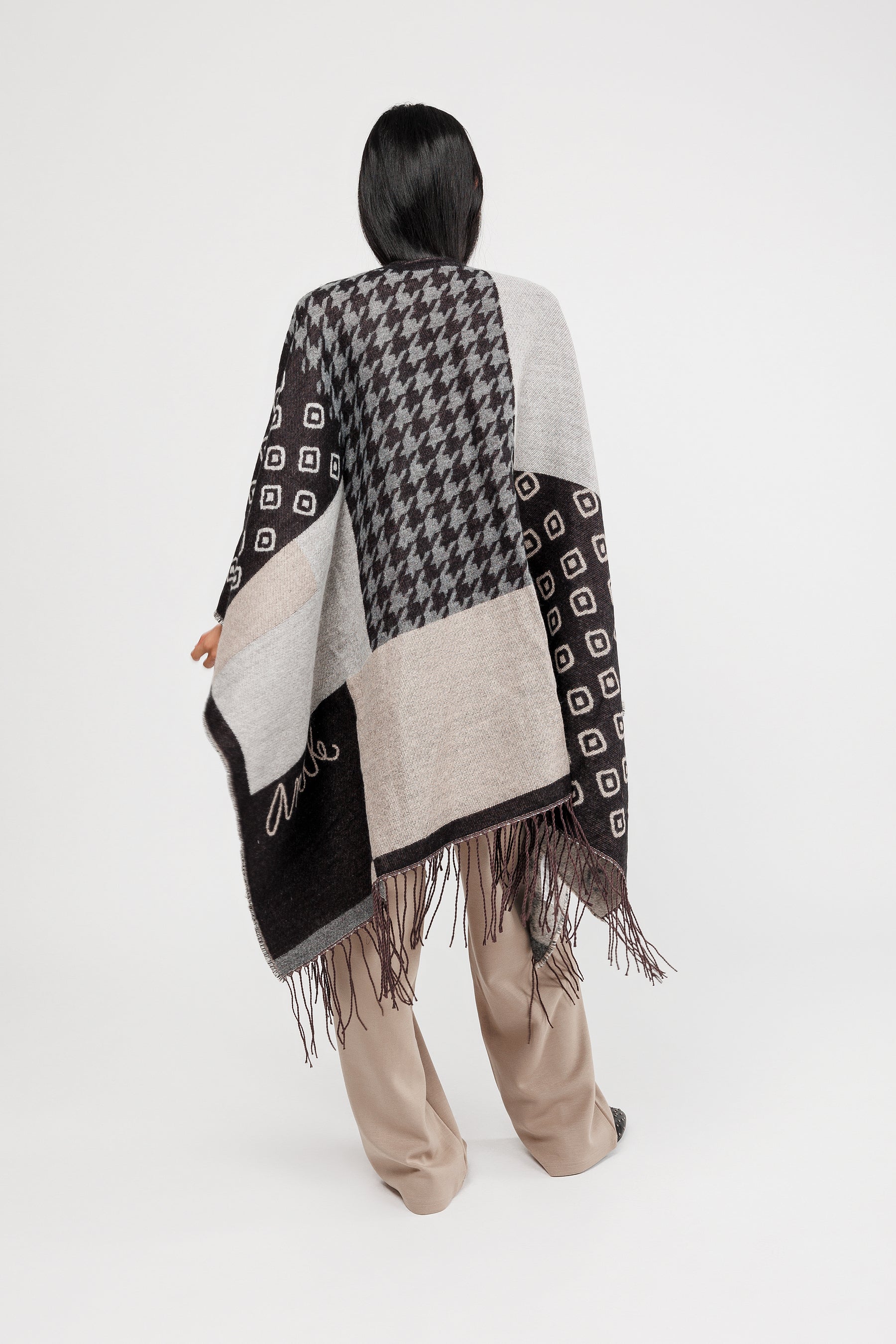 Black & beige fringed poncho