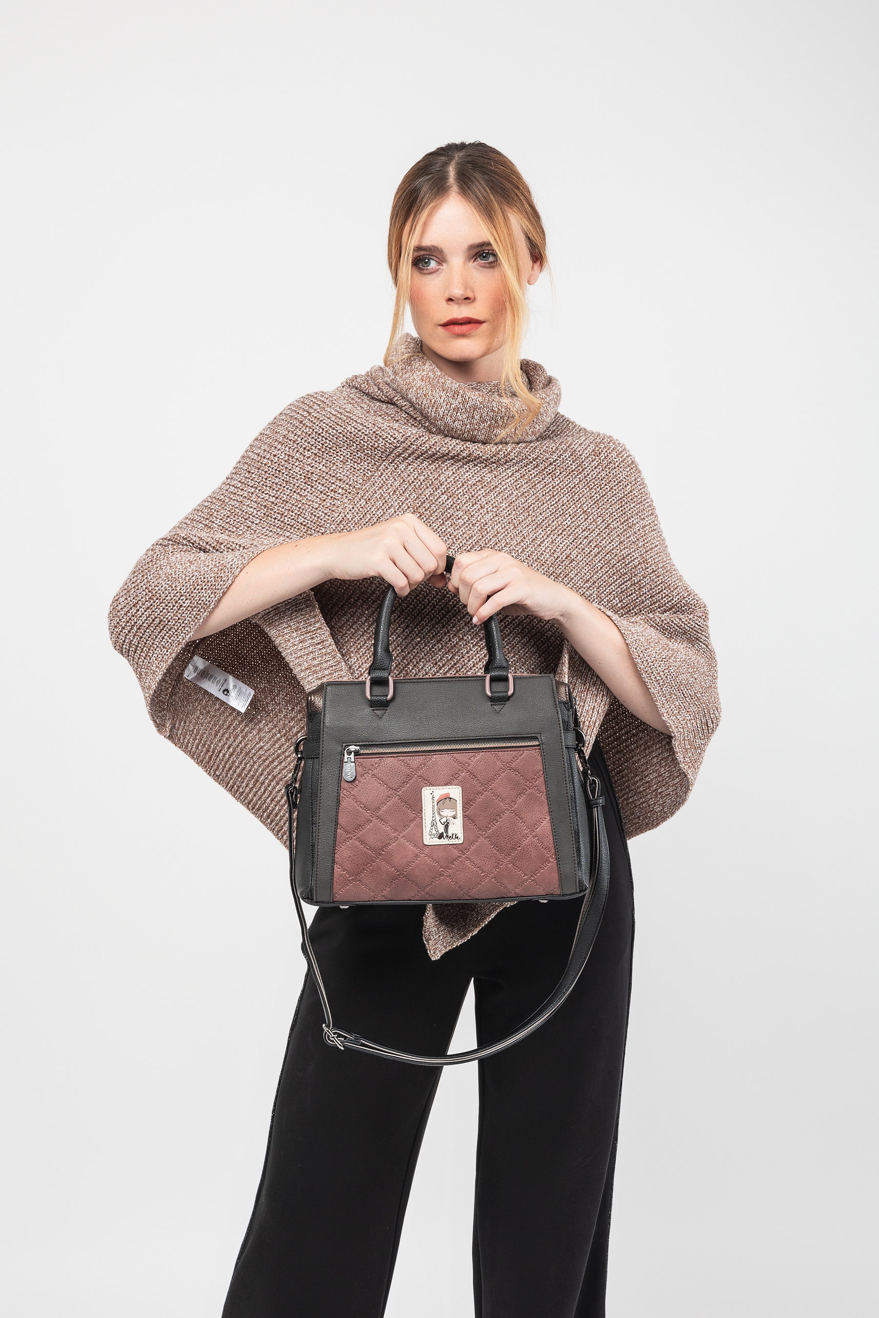 Parisian short-handle bag with shoulder strap