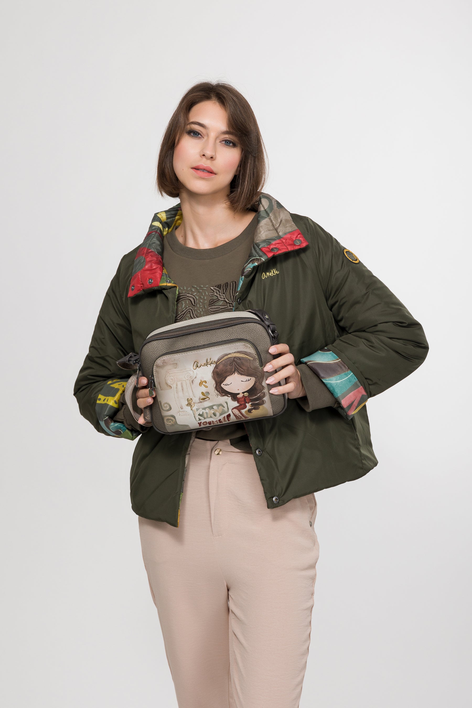 Crossbody bag Muse with front pocket