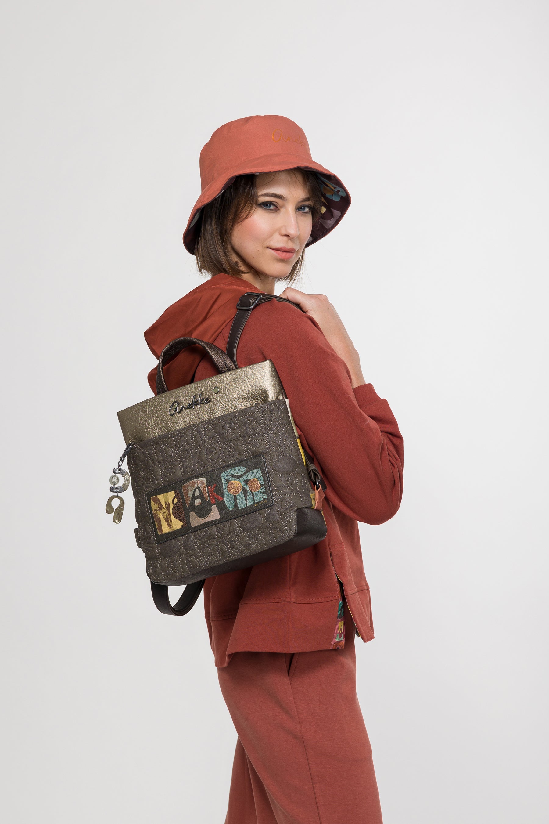 Square backpack Amphora