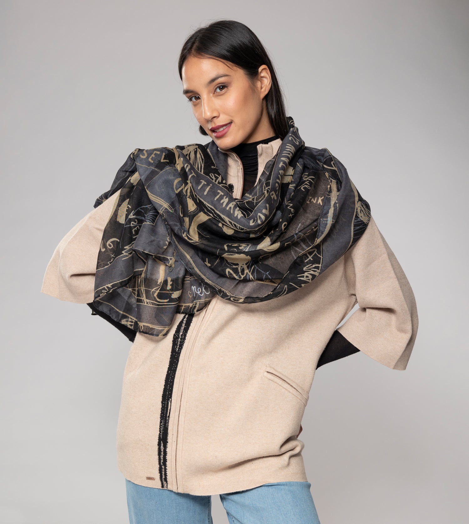 Palette black scarf Anekke