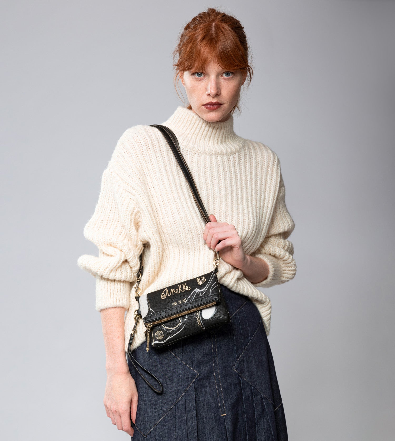 Nature Shodō small black messenger bag
