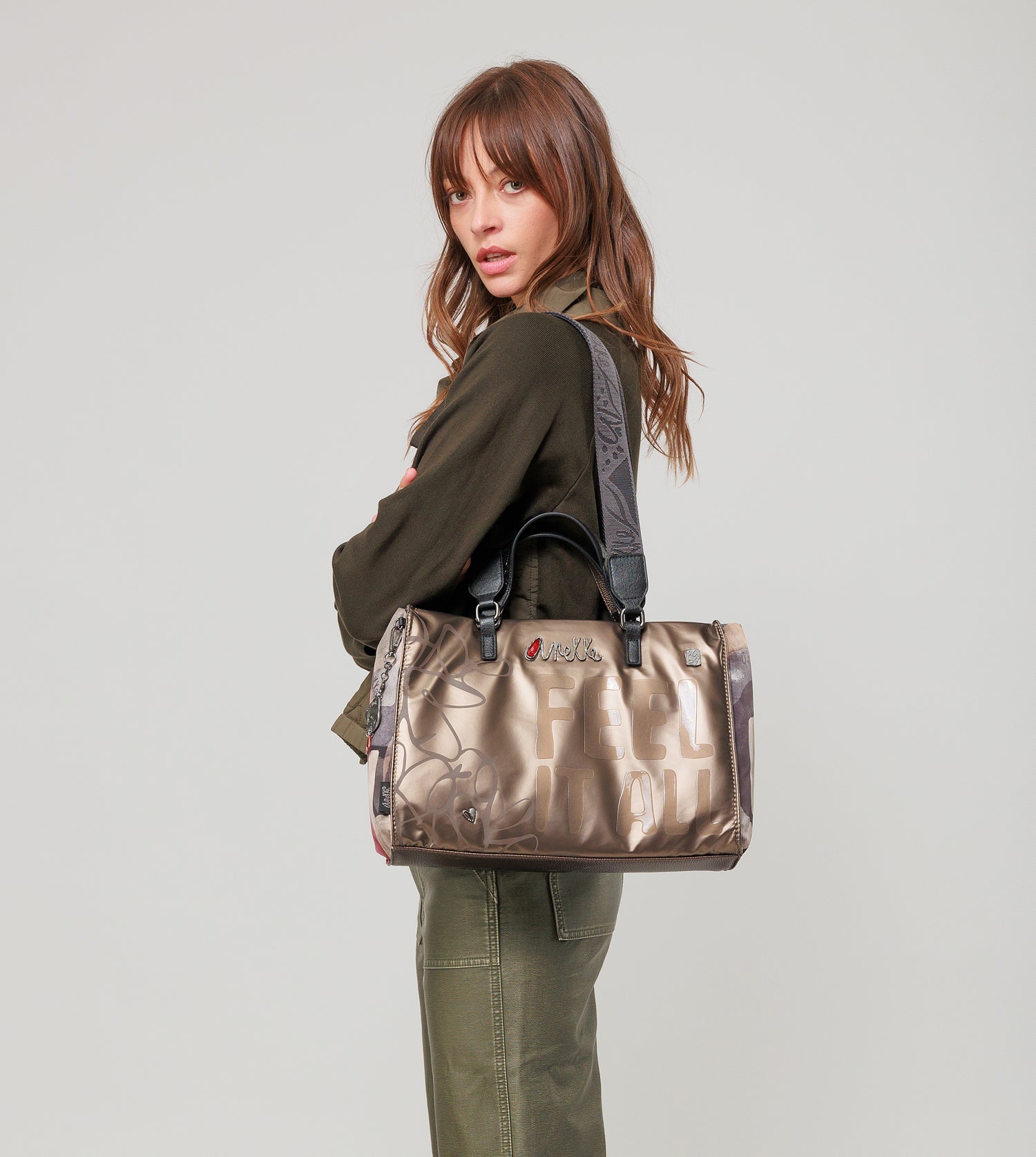 Imaginary tote bag