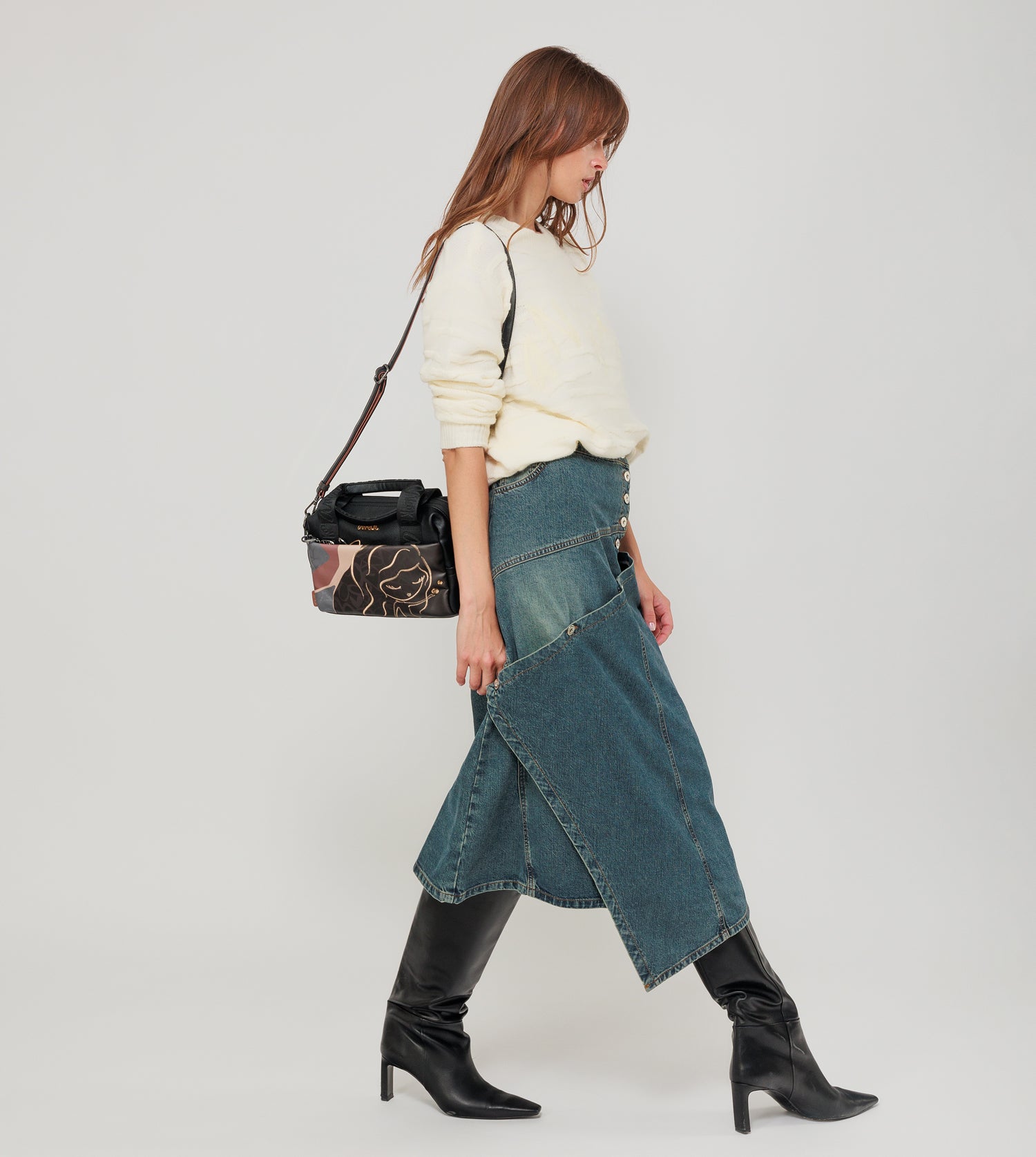 Heartbeat short handle bag