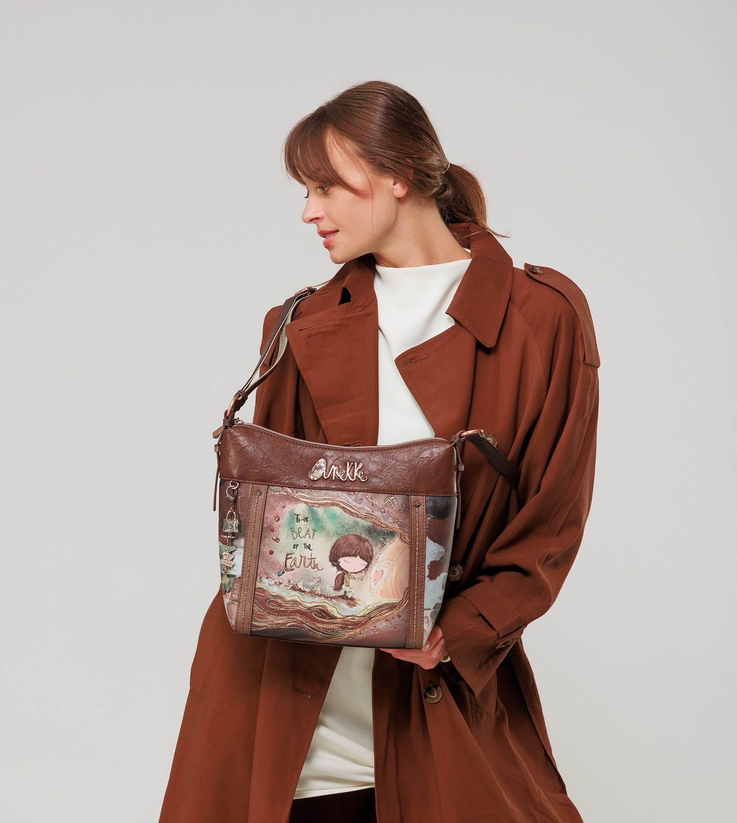 Core large crossbody bag