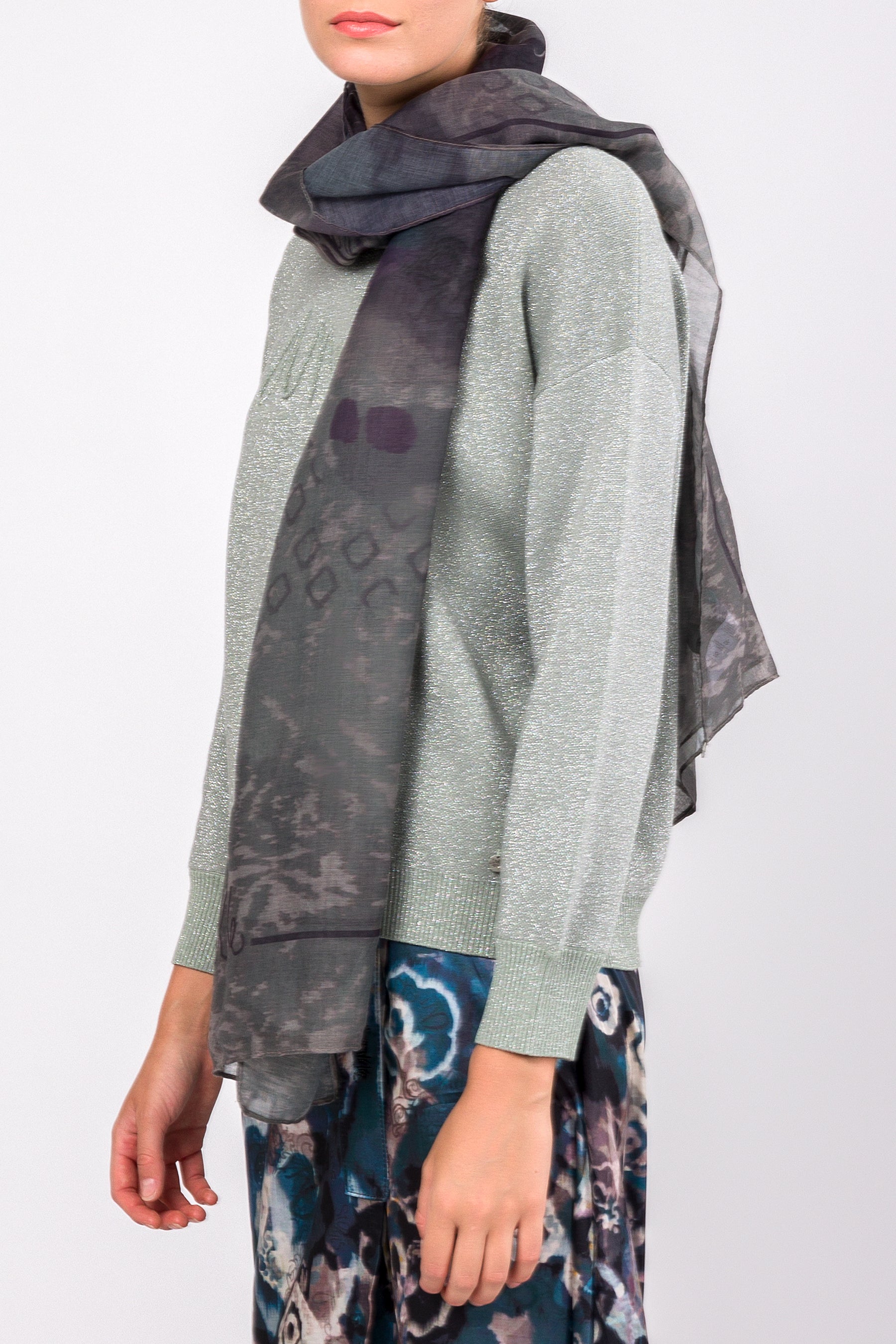 Evolution scarf