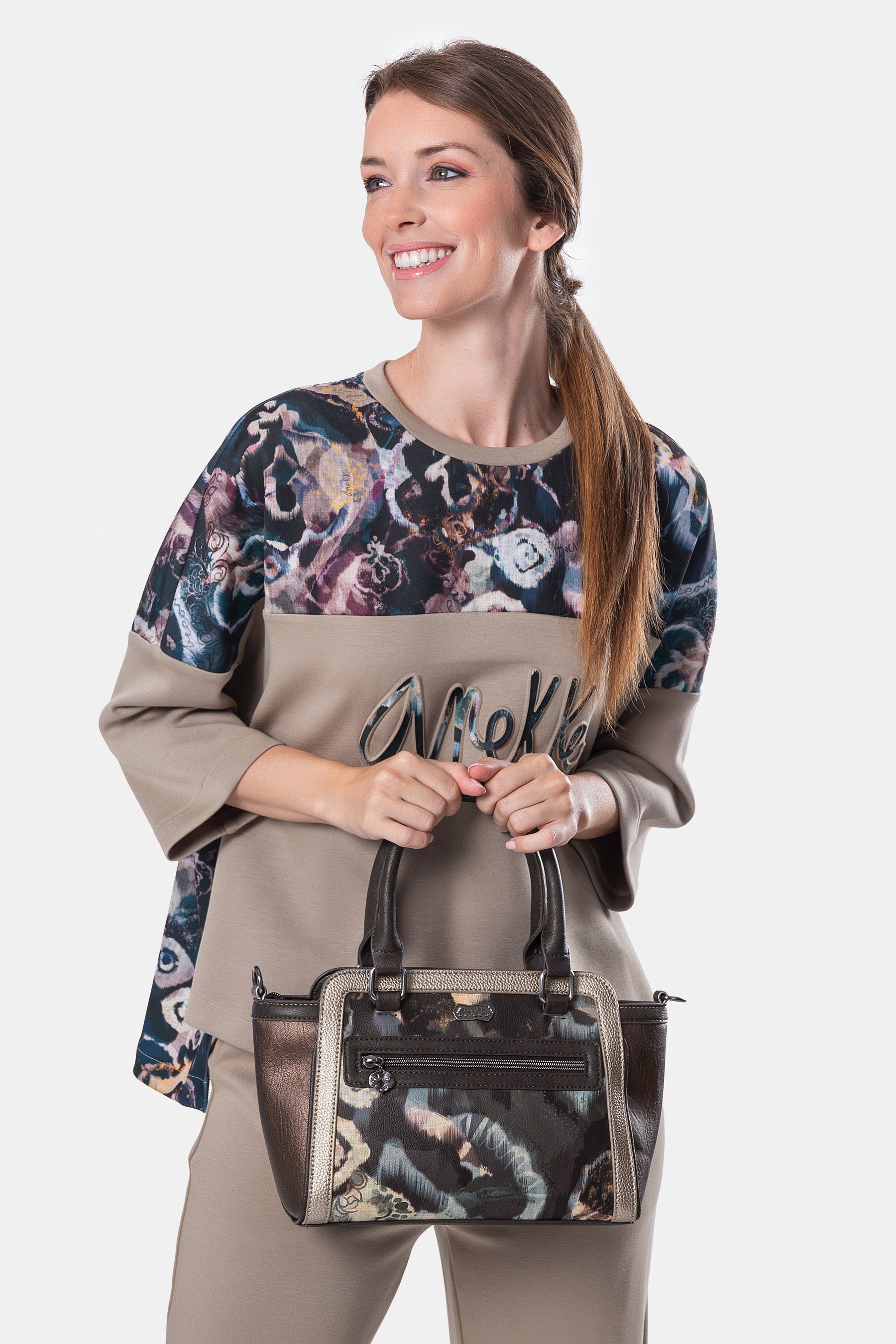 Manifesto bowling bag