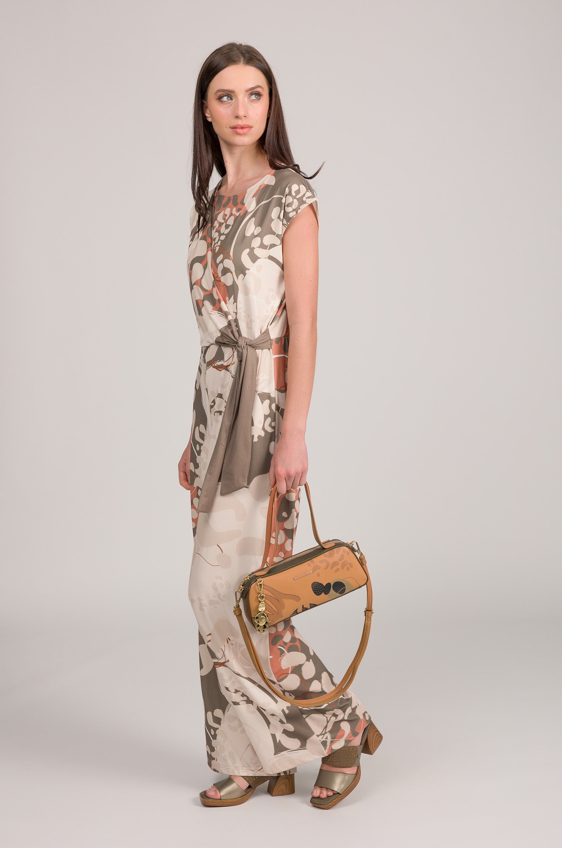 Elongated bag Gaia