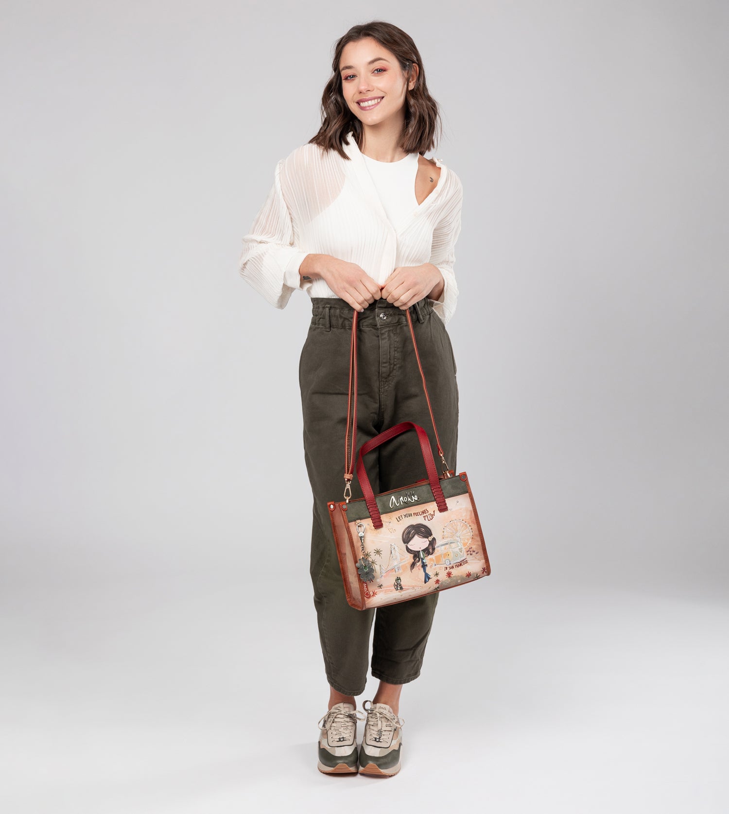 Peace & Love camel tote