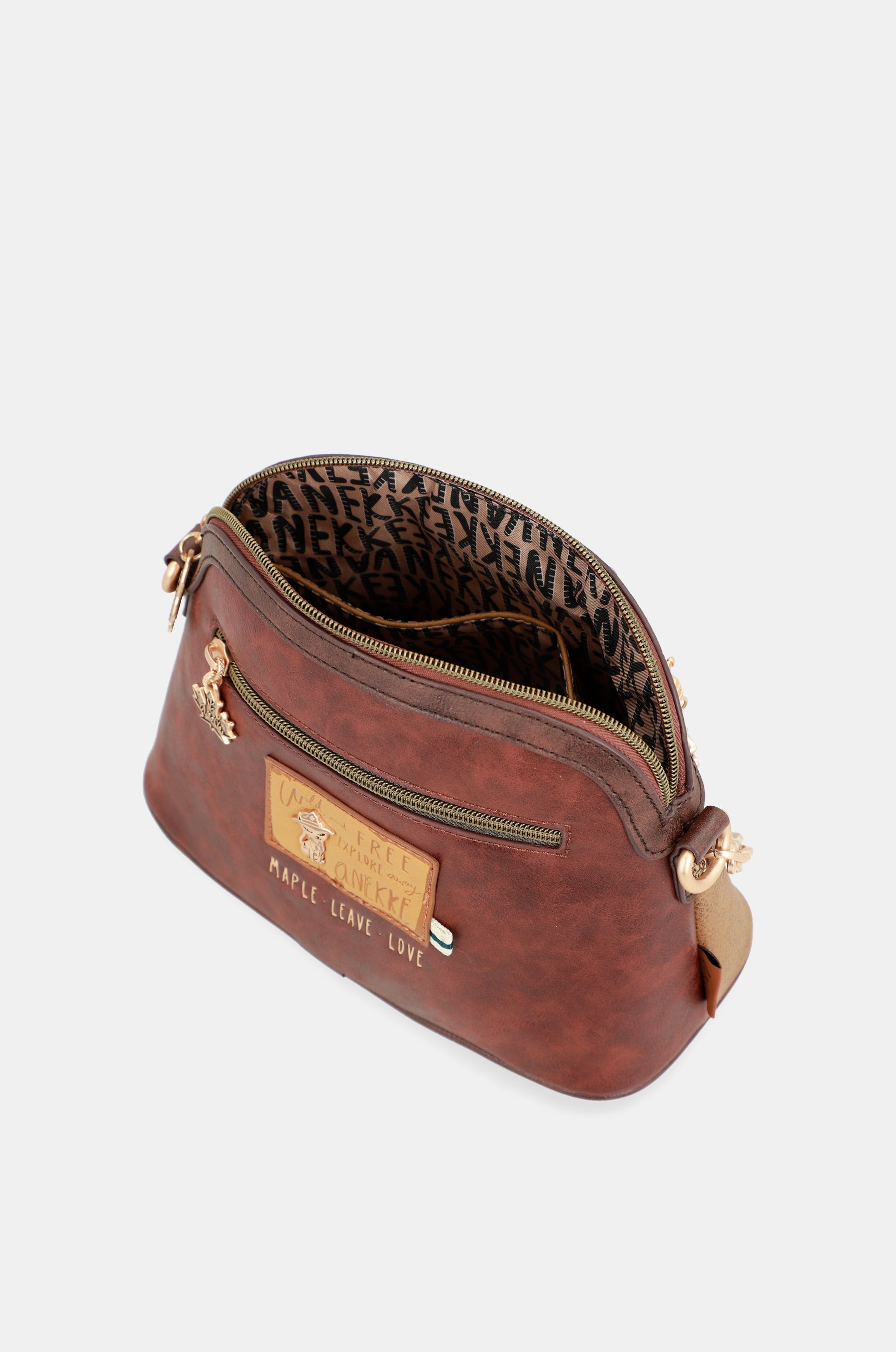 Urban metal handle shoulder bag