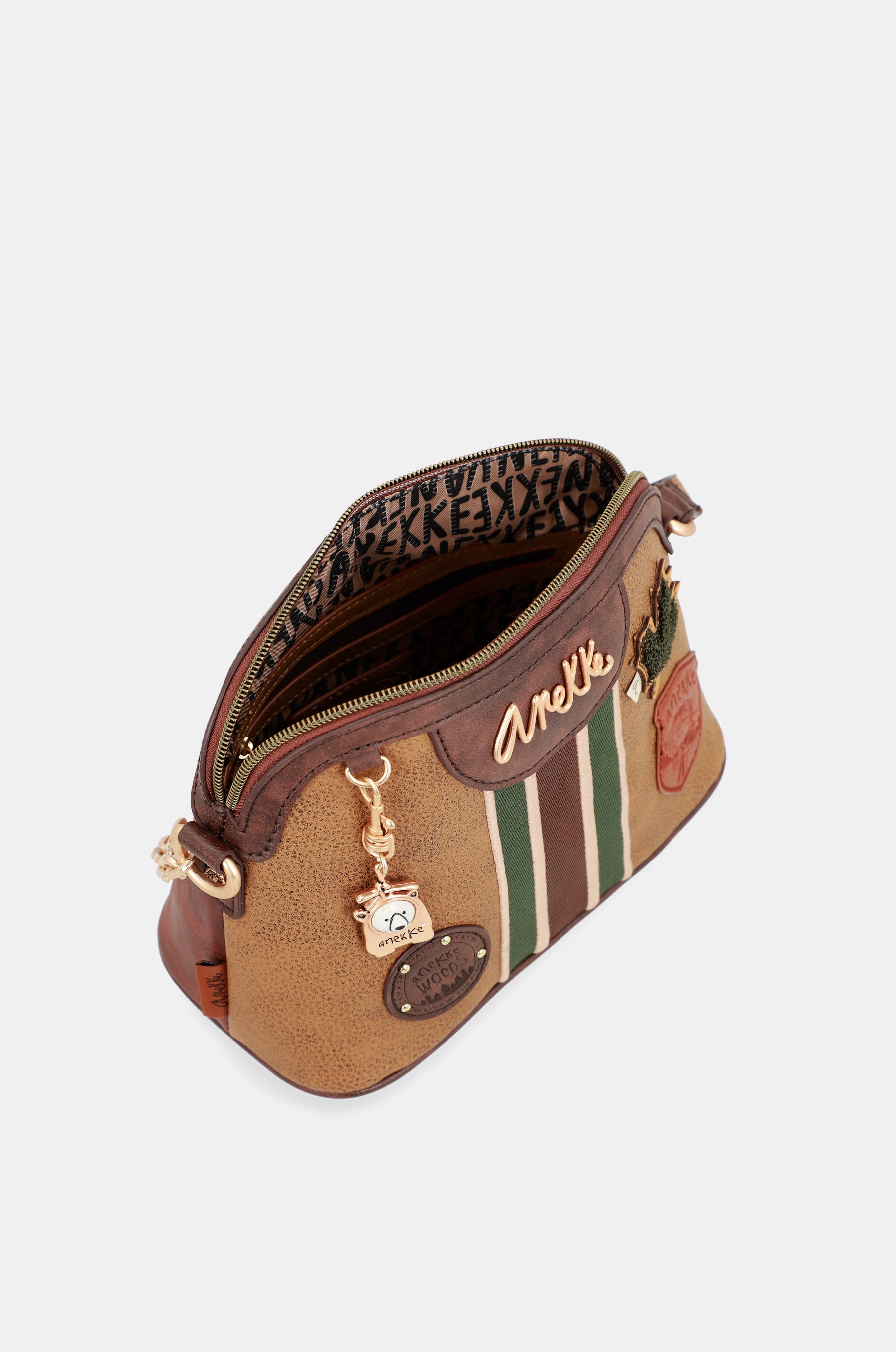 Urban metal handle shoulder bag
