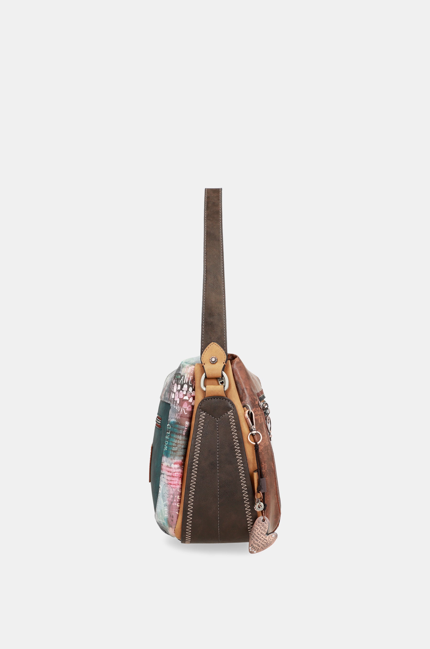 Voice flexible material bag