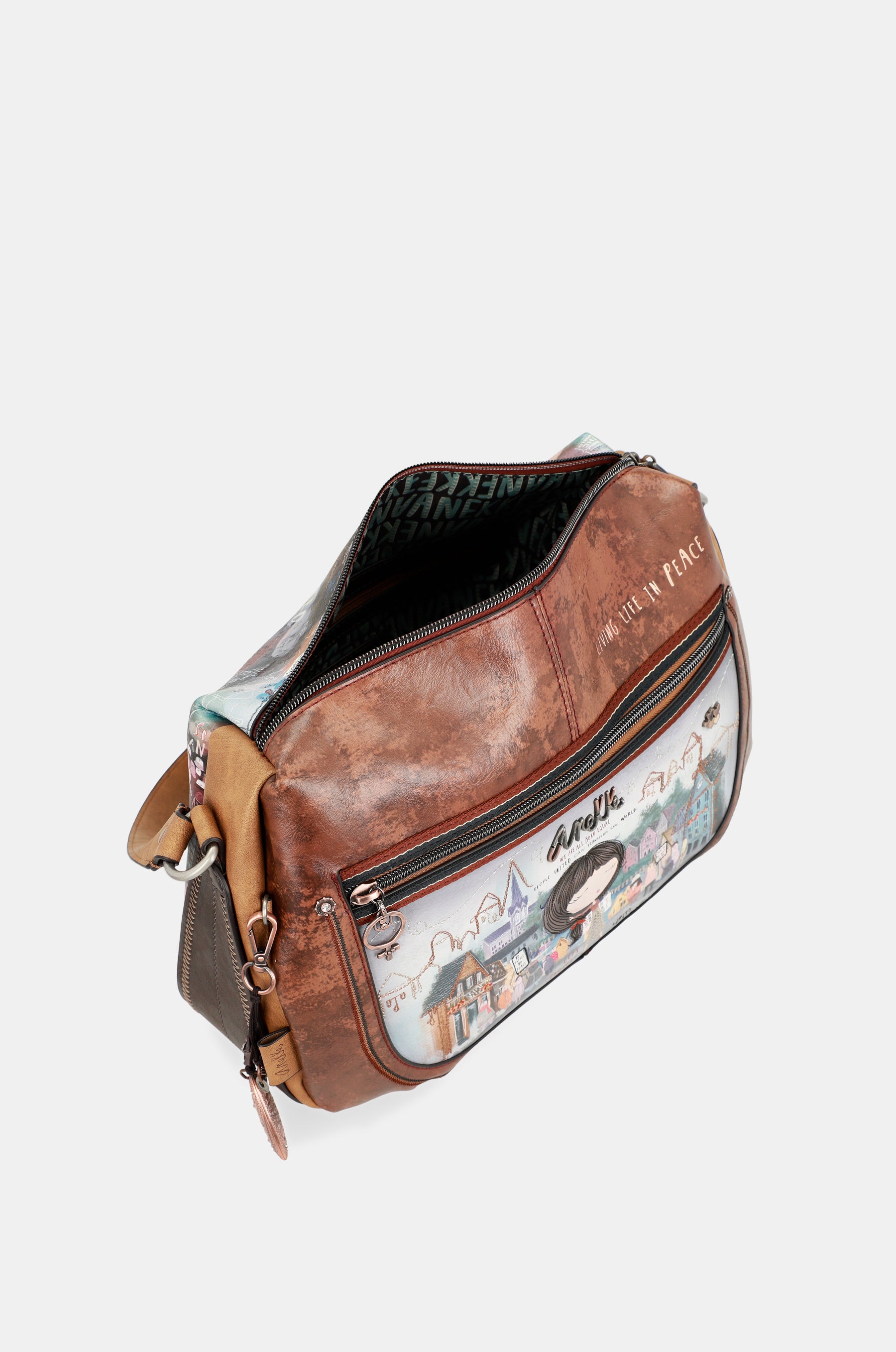 Voice flexible material bag