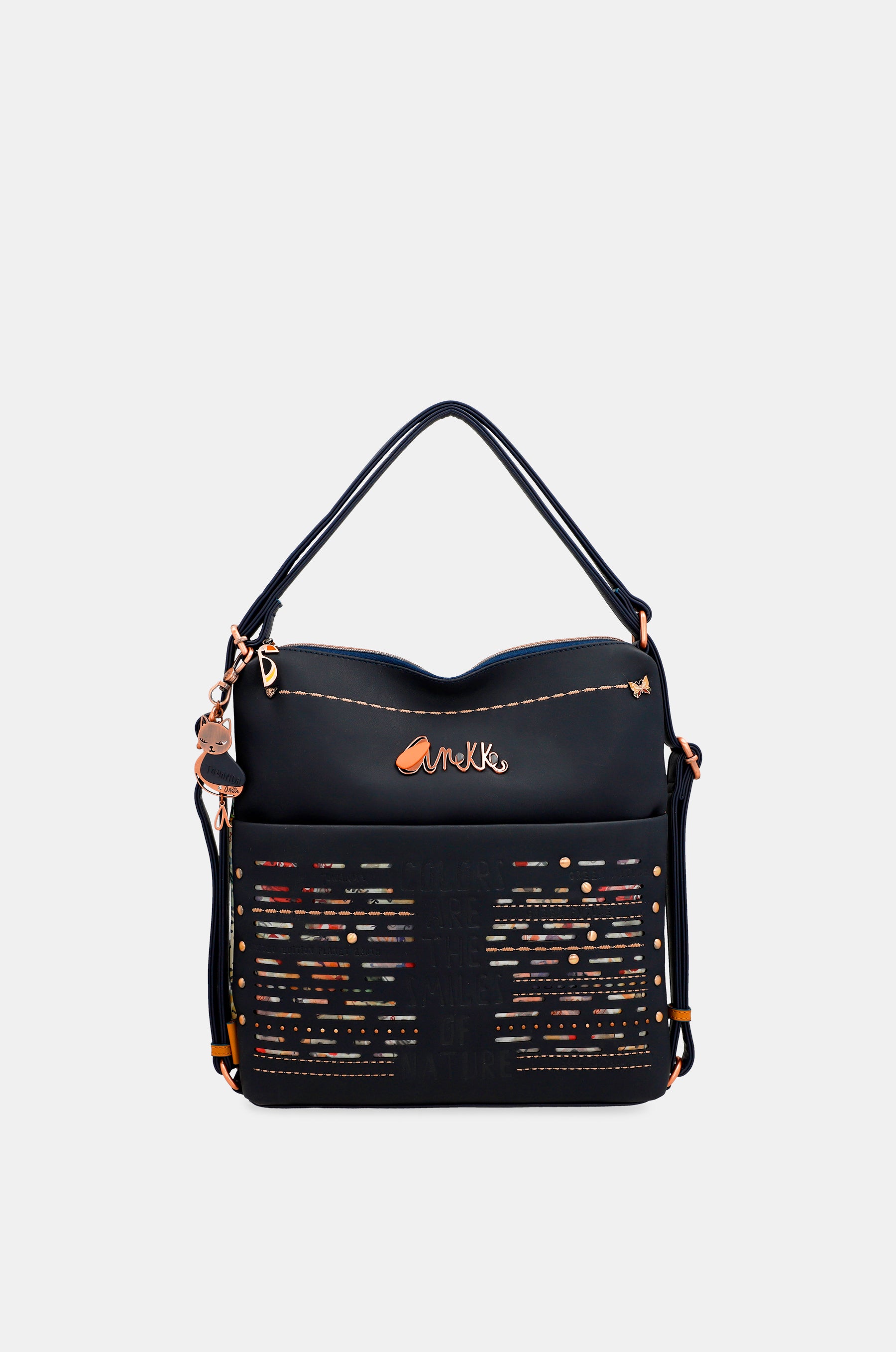 Nature Pachamama convertible navy blue bag into a rucksack