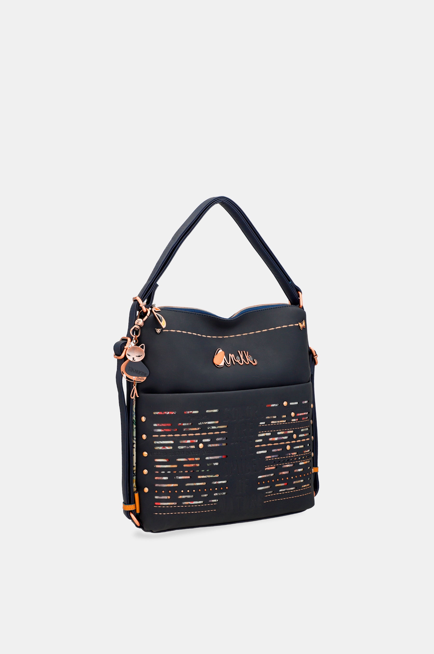 Nature Pachamama convertible navy blue bag into a rucksack