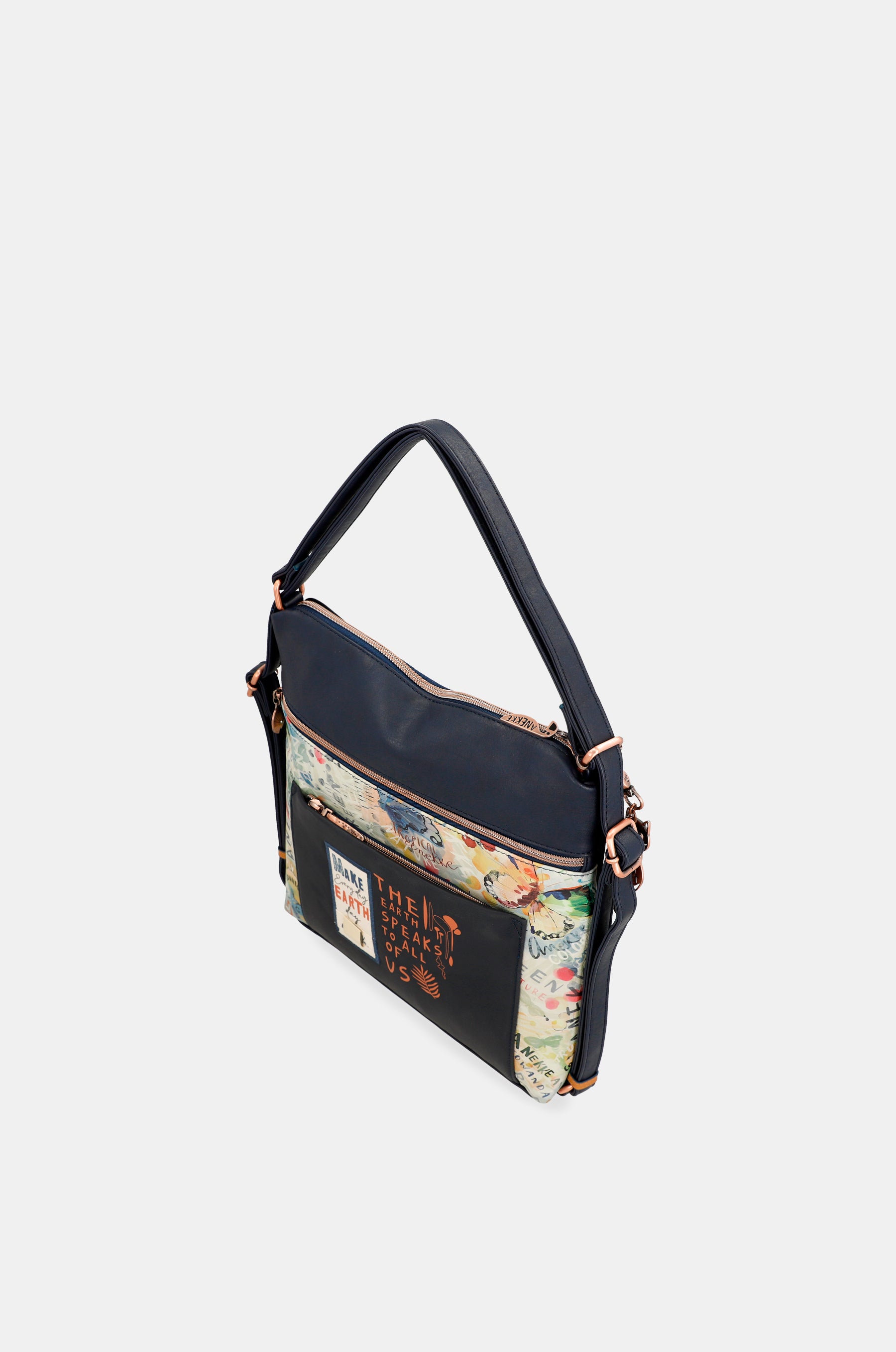 Nature Pachamama convertible navy blue bag into a rucksack