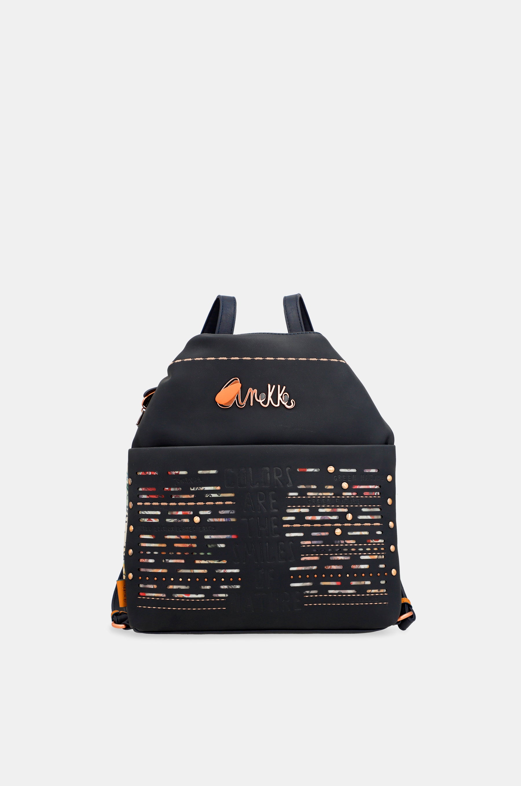 Nature Pachamama convertible navy blue bag into a rucksack