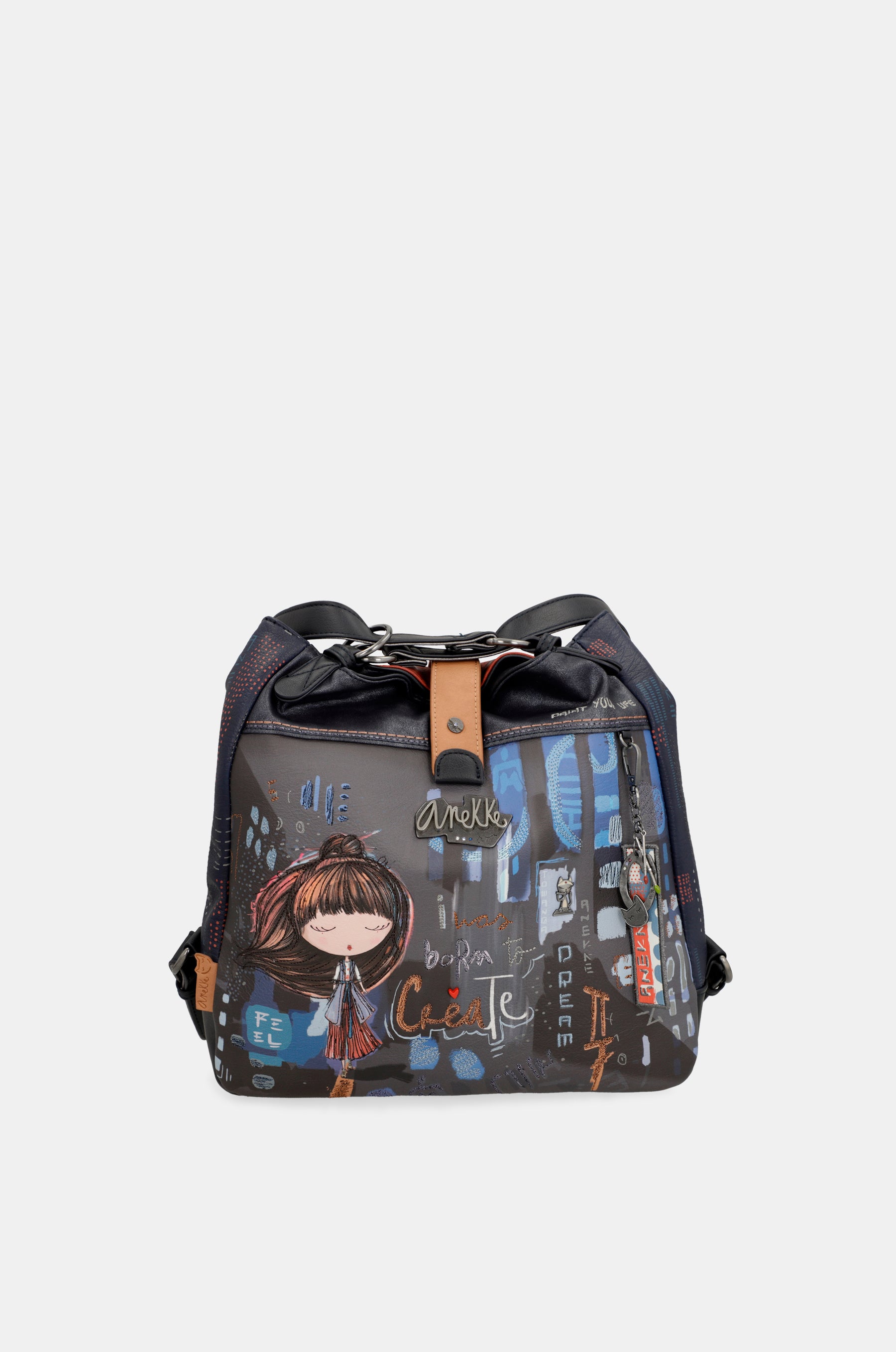 Contemporary shoulder bag convertible into a backpack Contemporary