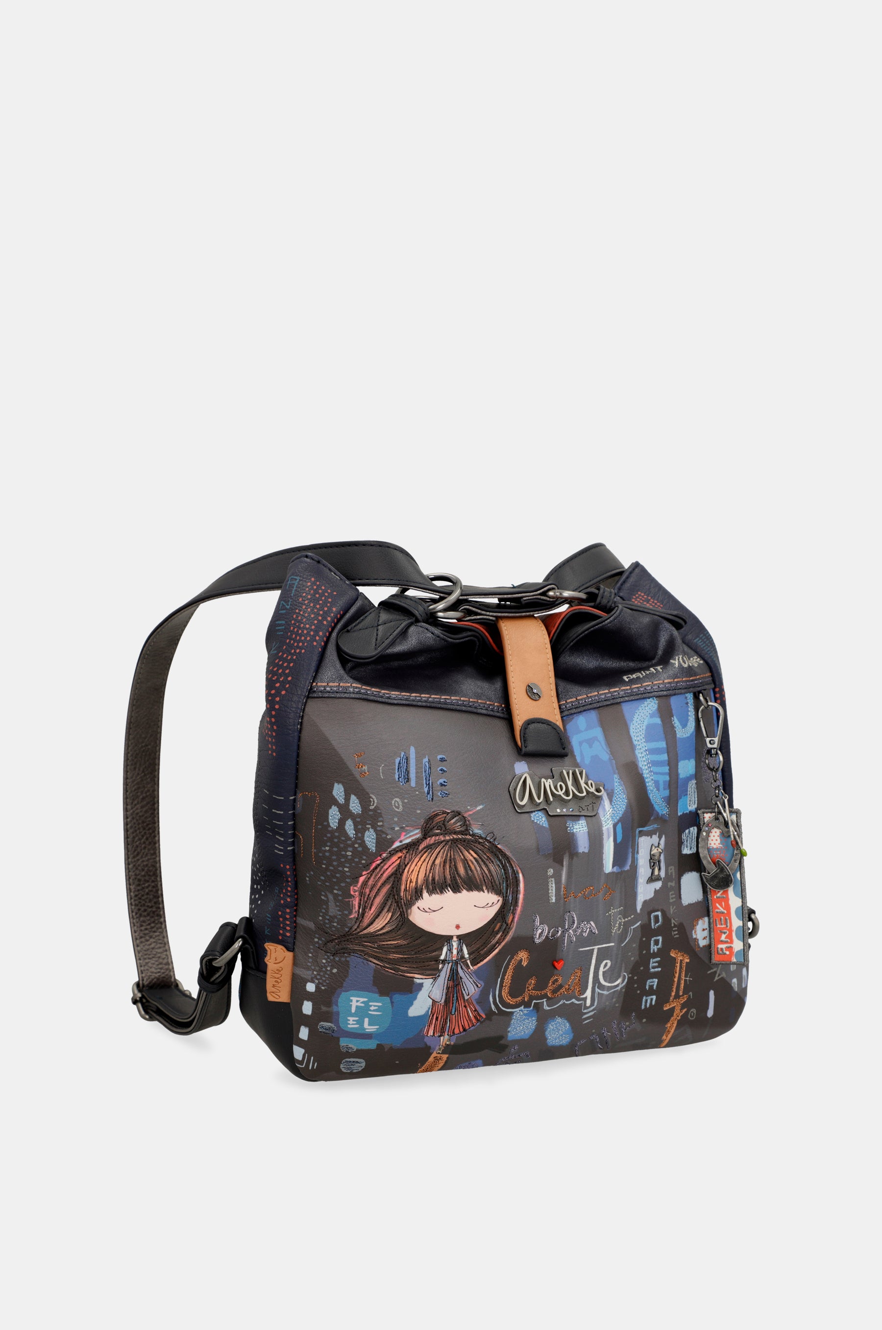Contemporary shoulder bag convertible into a backpack Contemporary