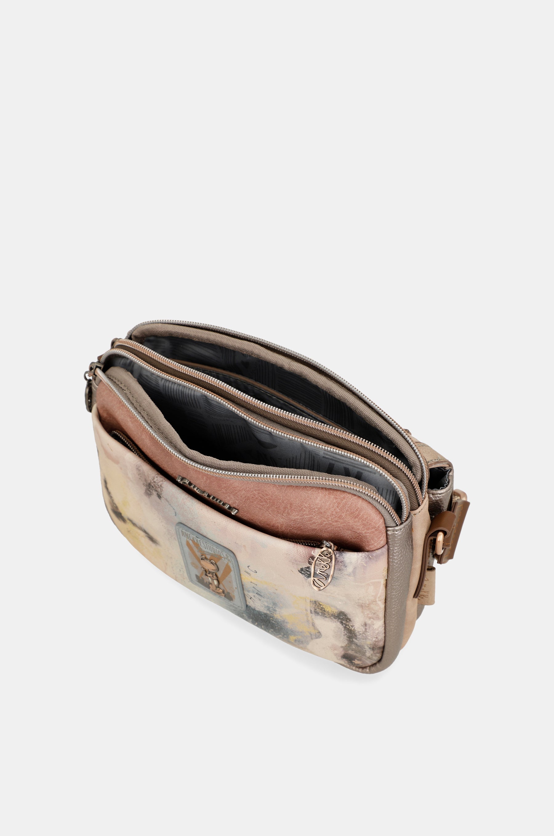 Hollywood crossbody bag with flap