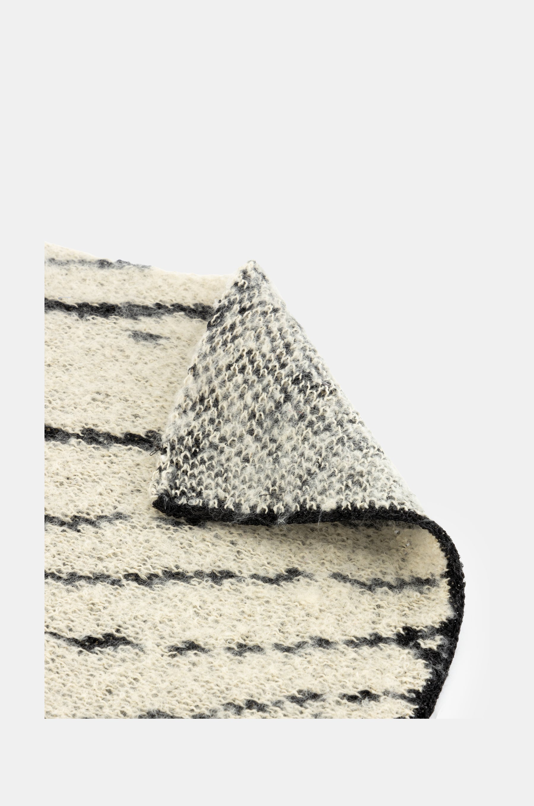 Black combined knitted scarf