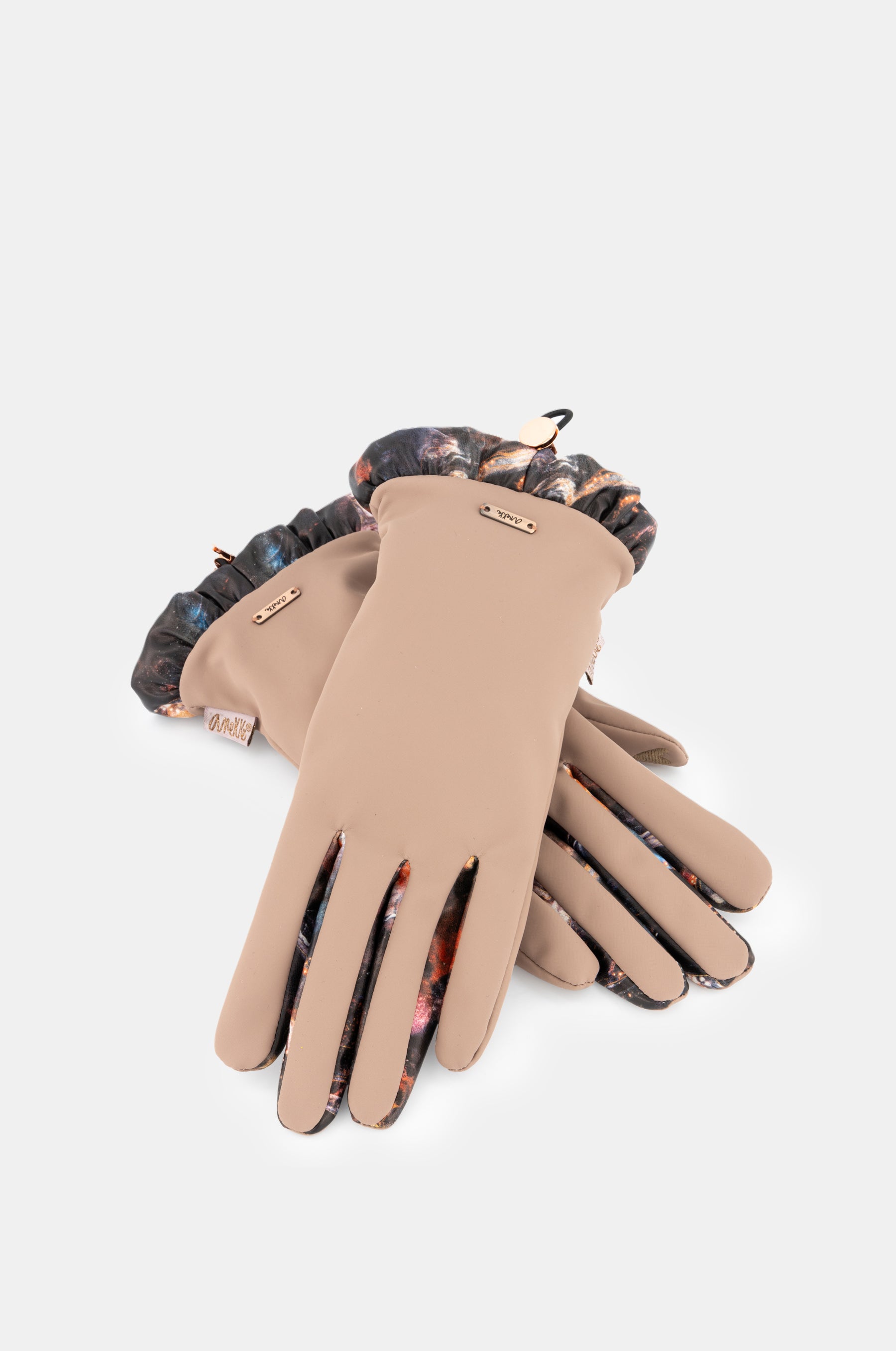 Wings pink gloves