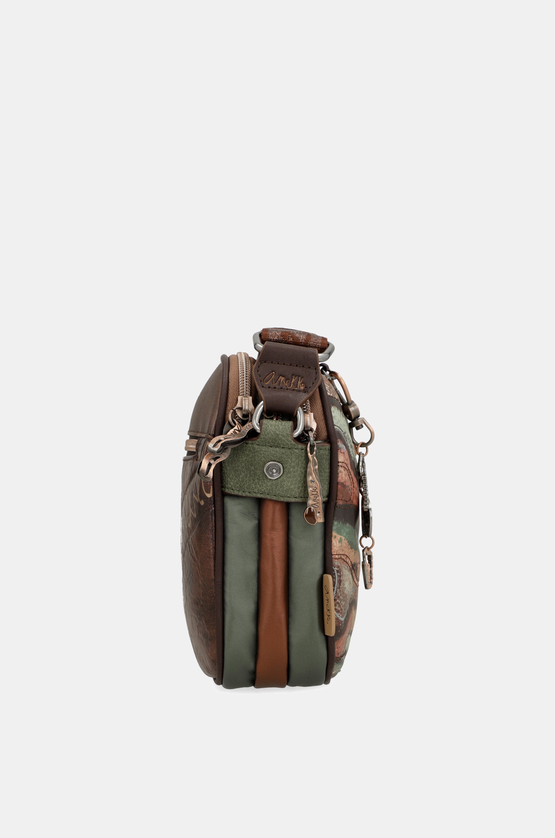Outer 3-compartment crossbody bag