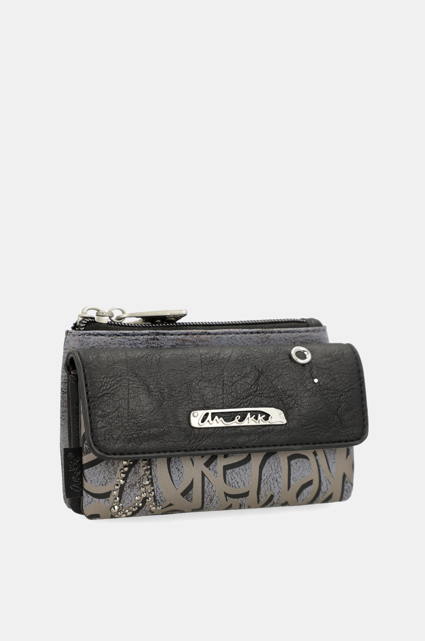 Crust coin purse flap with flap