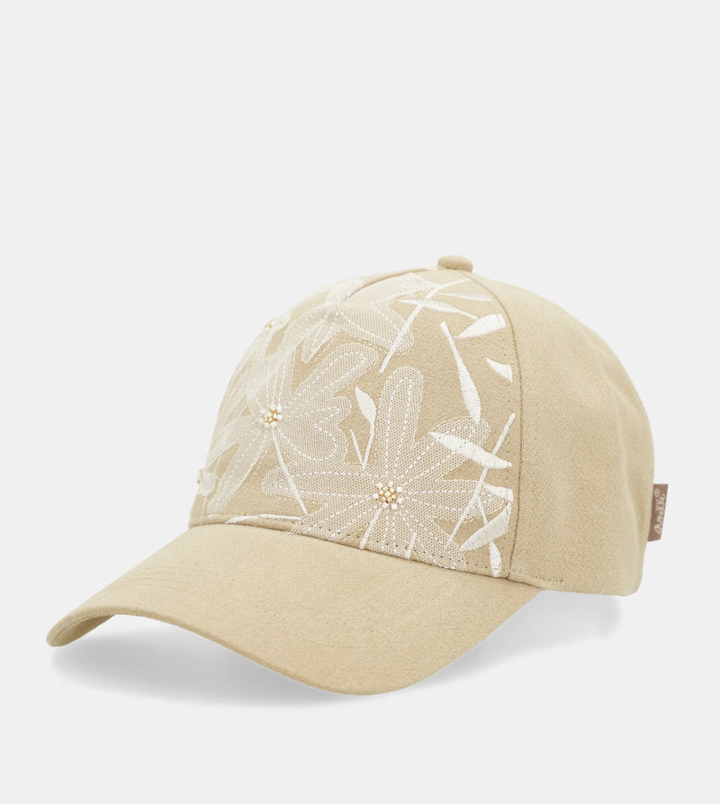 Beige cap