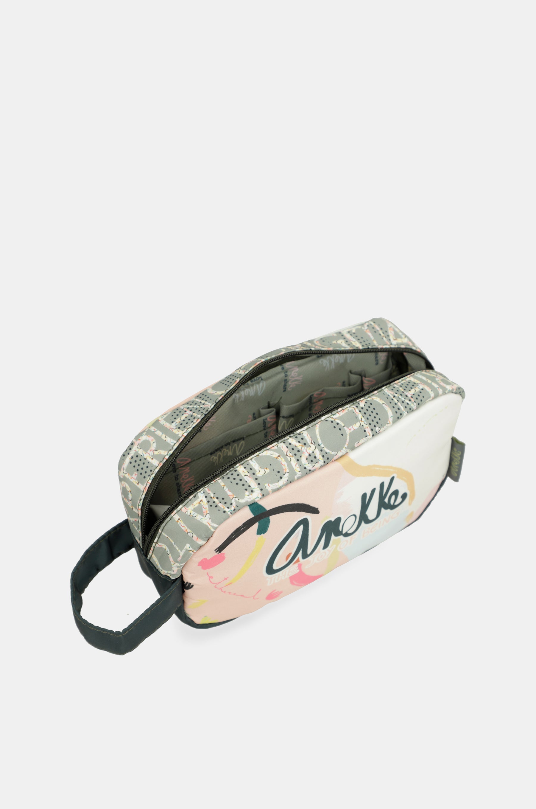 Smart small travel bag
