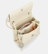 Flap bag Alma