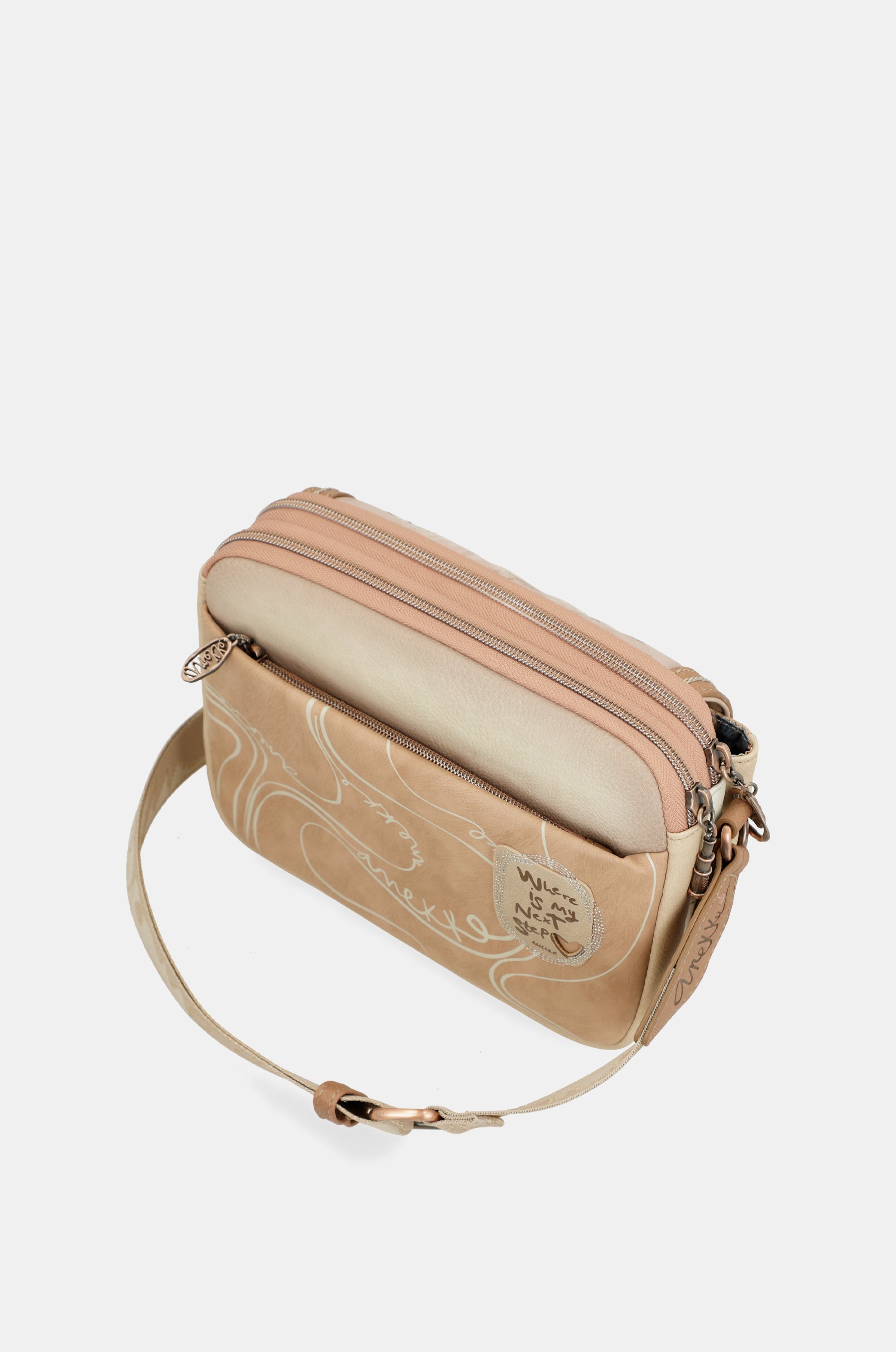 Oval flap crossbody bag Memories
