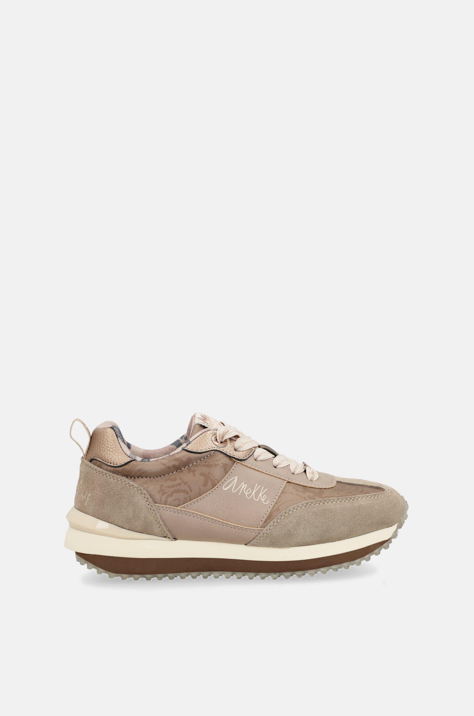 Beige sneakers with multicoloured sole