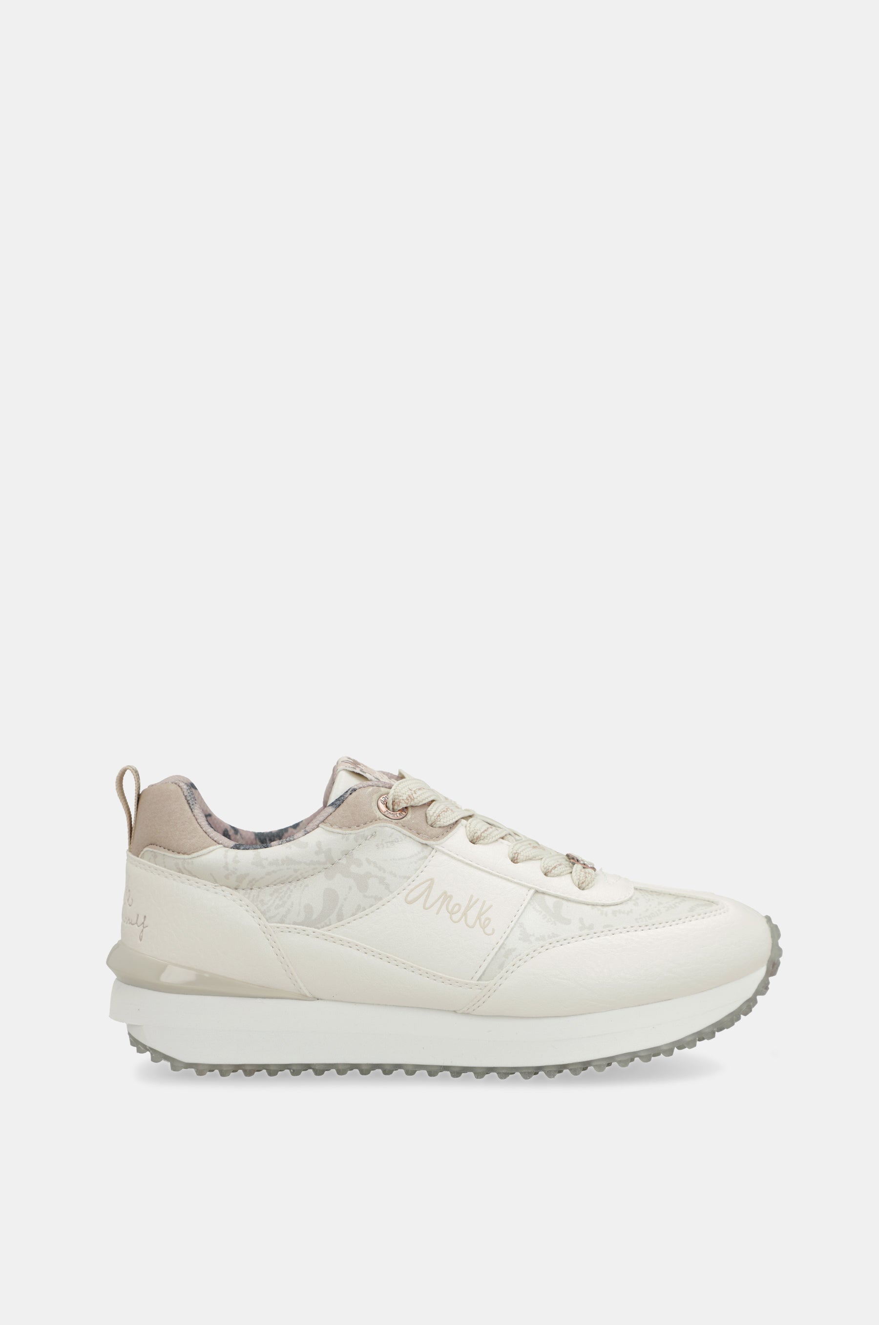 White sneakers with multicoloured sole