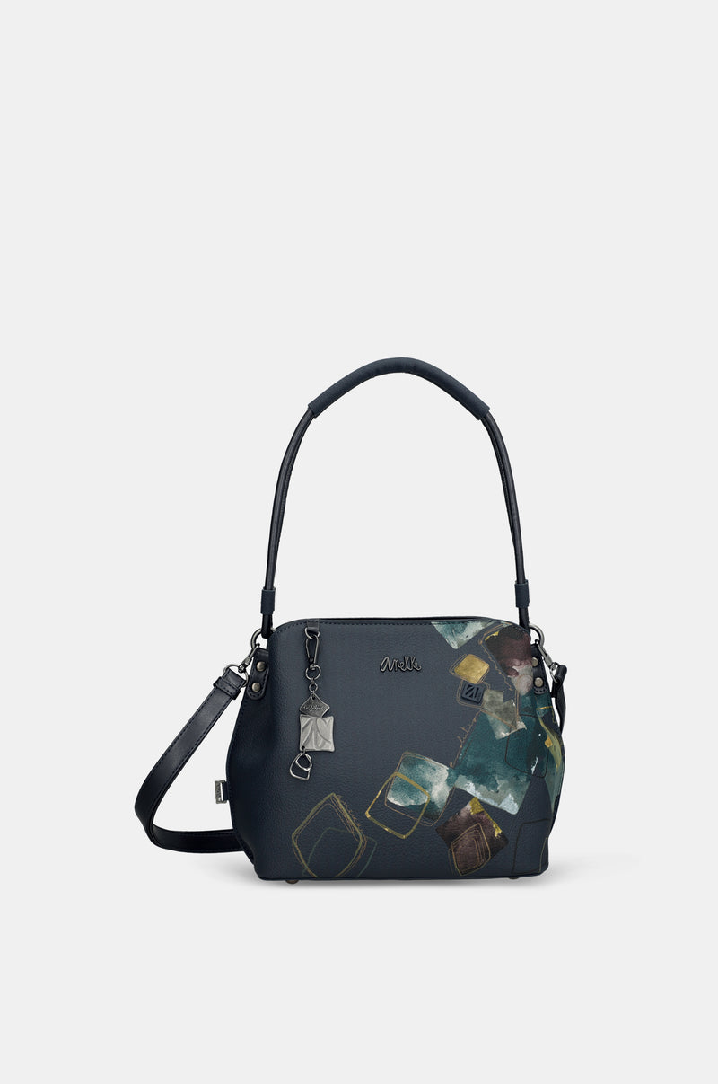 Evolution shoulder bag with shoulder strap