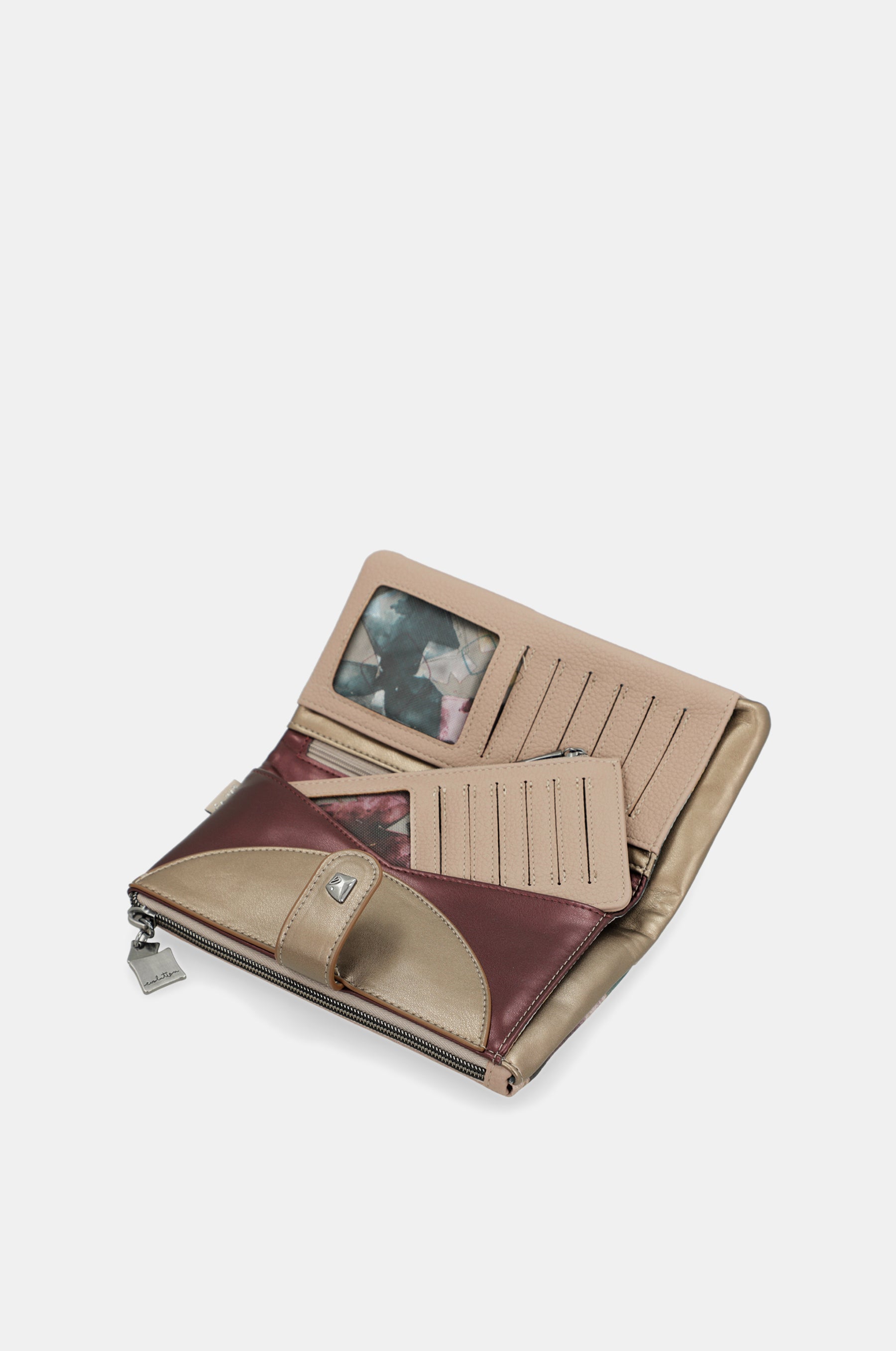Evolution flexible large RFID wallet