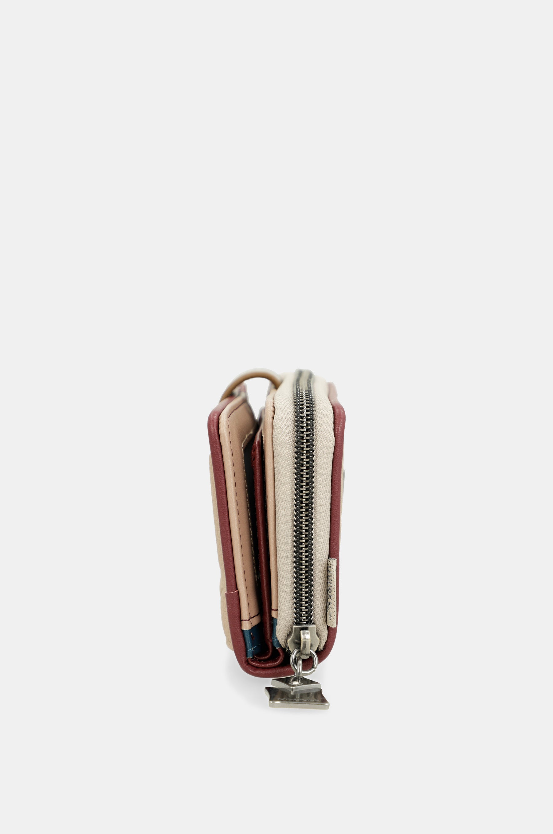 Evolution medium wallet