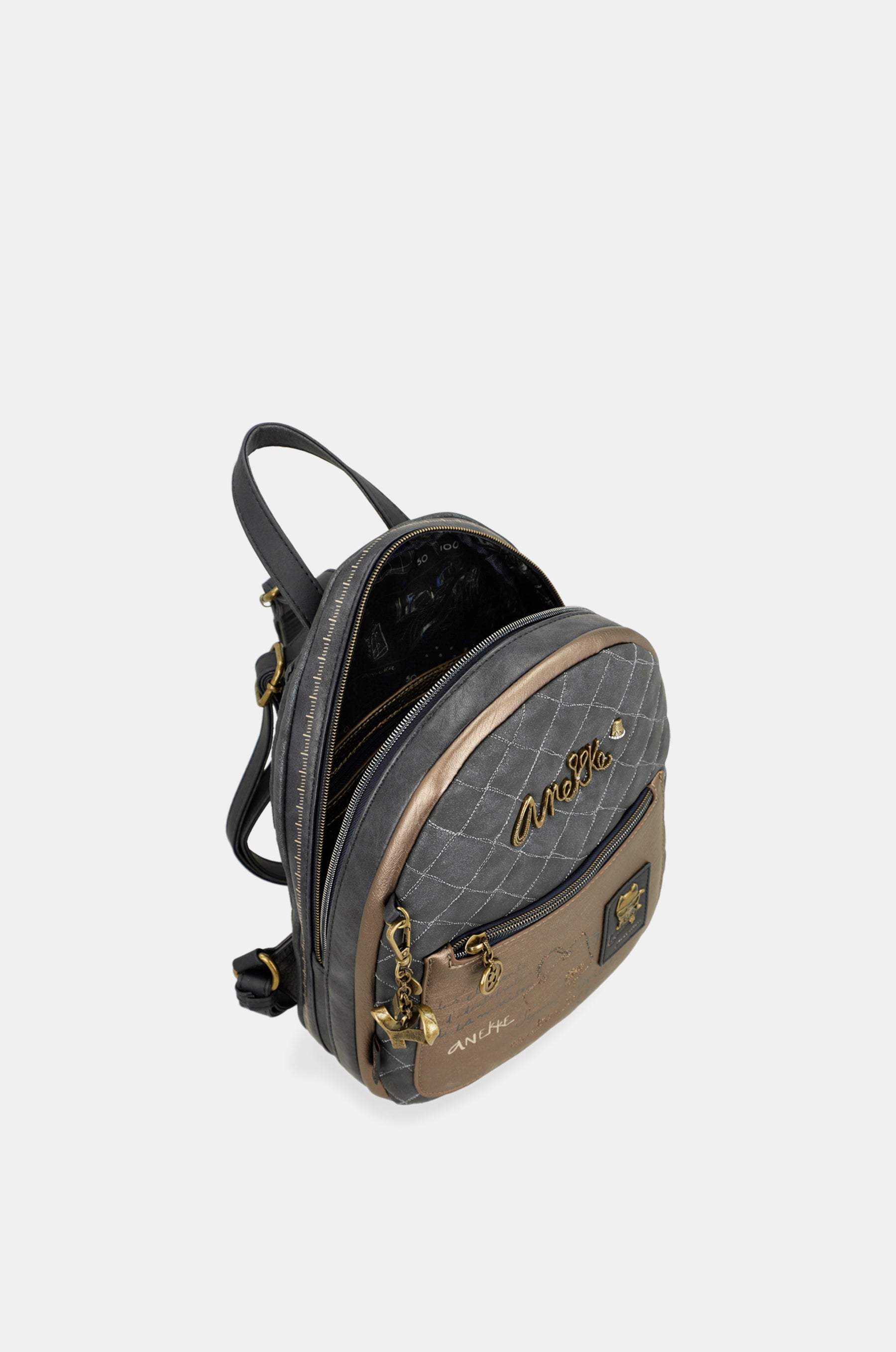 Boutique medium backpack for leisure use