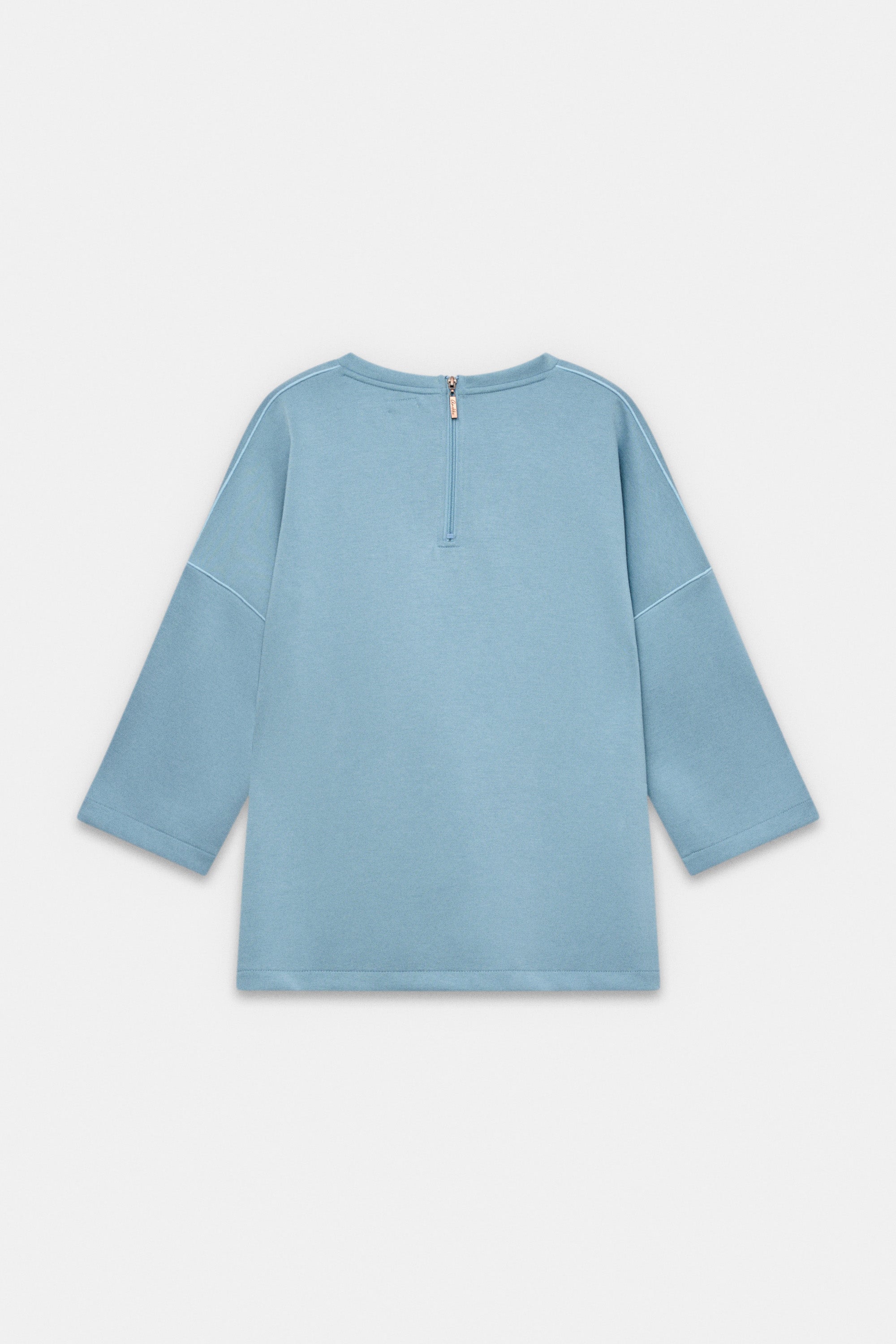 Blue short-sleeve sweatshirt