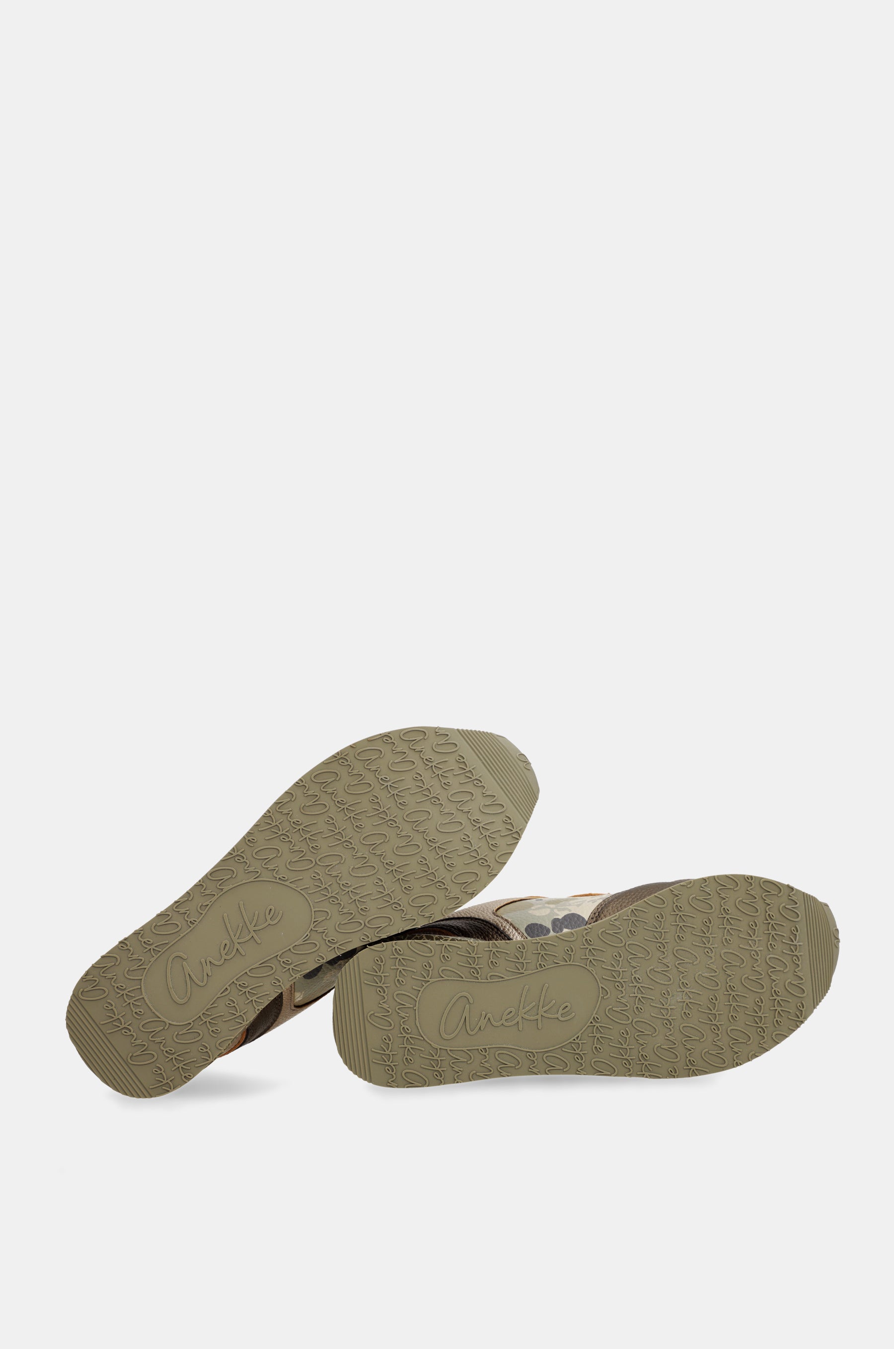 Beige and copper sneakers