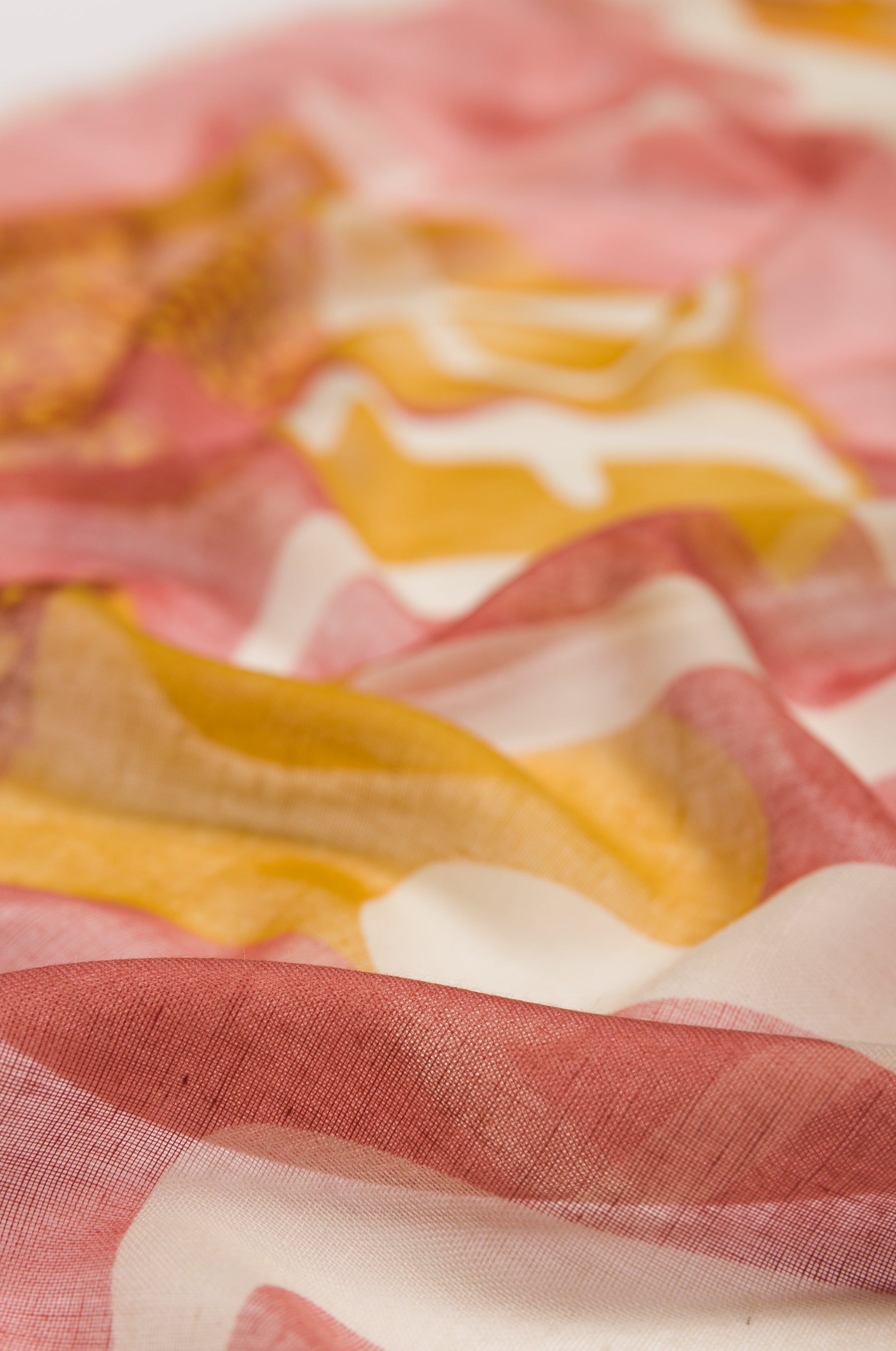 Pink scarf Muse
