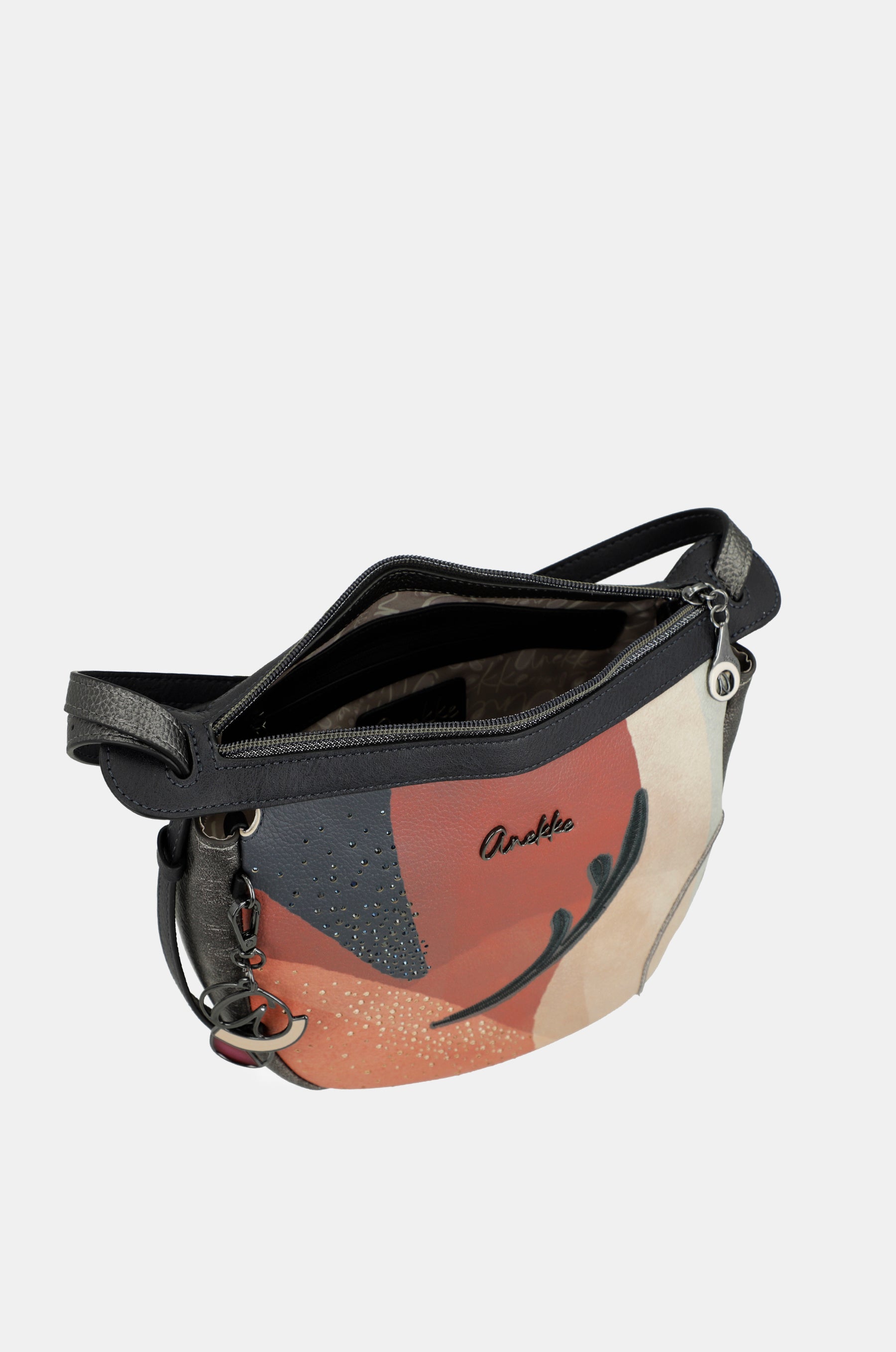 Oval crossbody bag Eikon