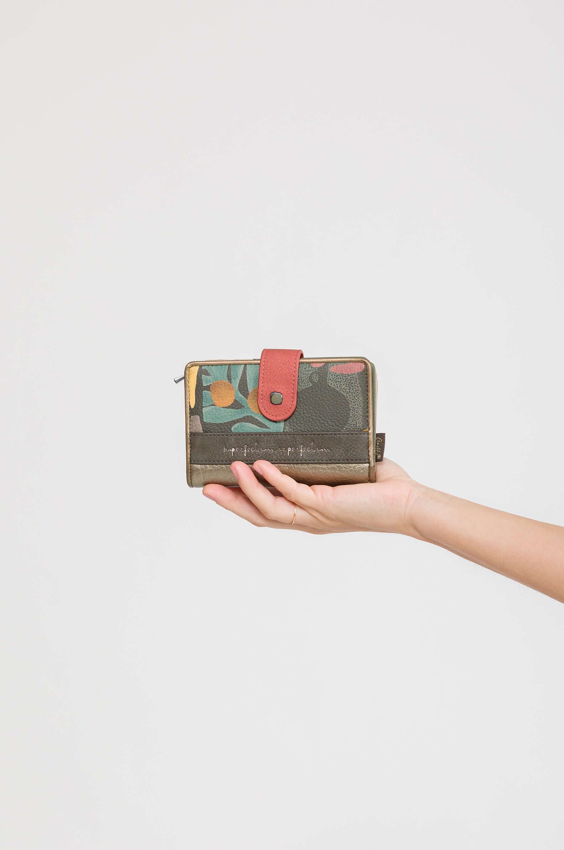 Medium RFID purse Muse