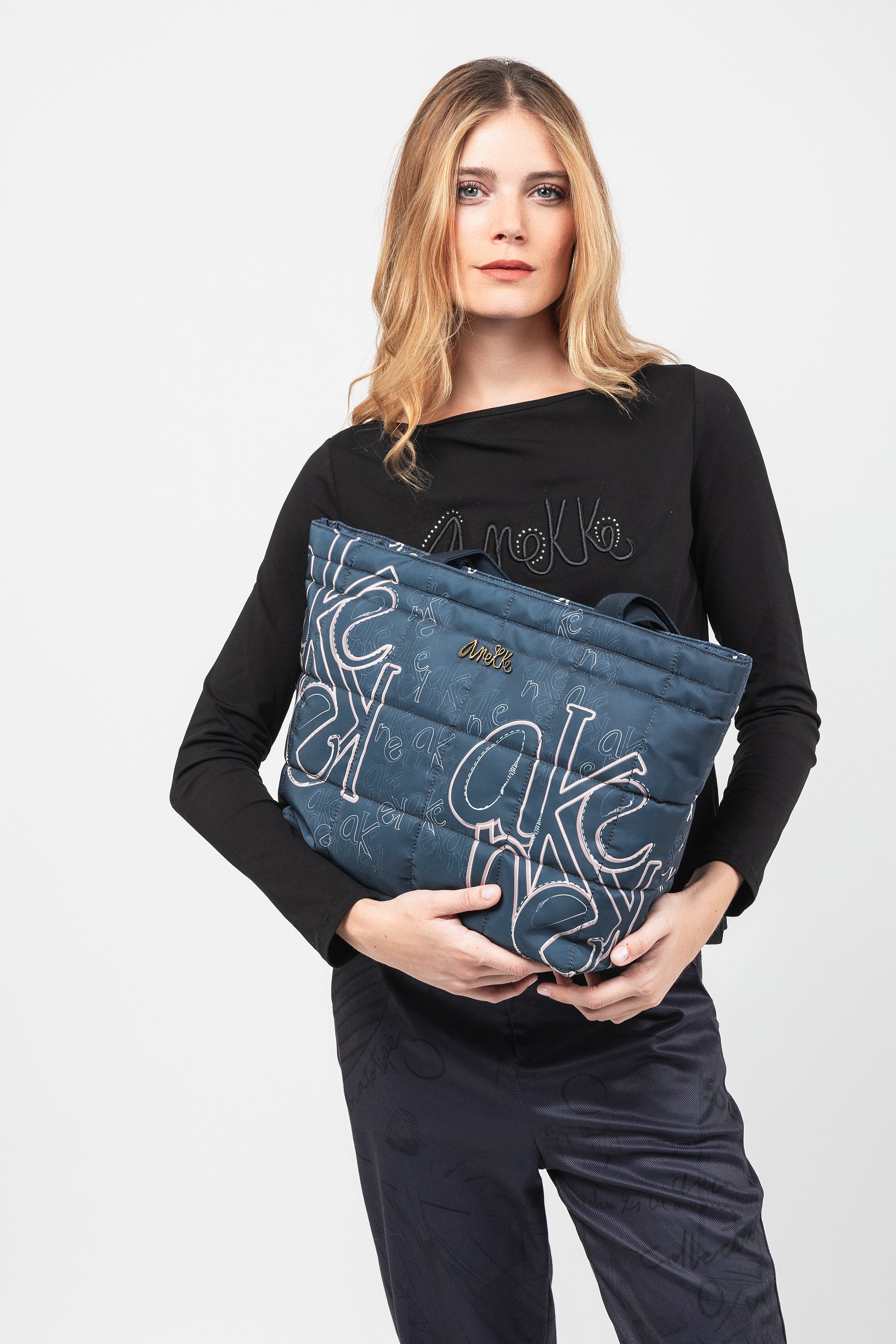 Travel bag