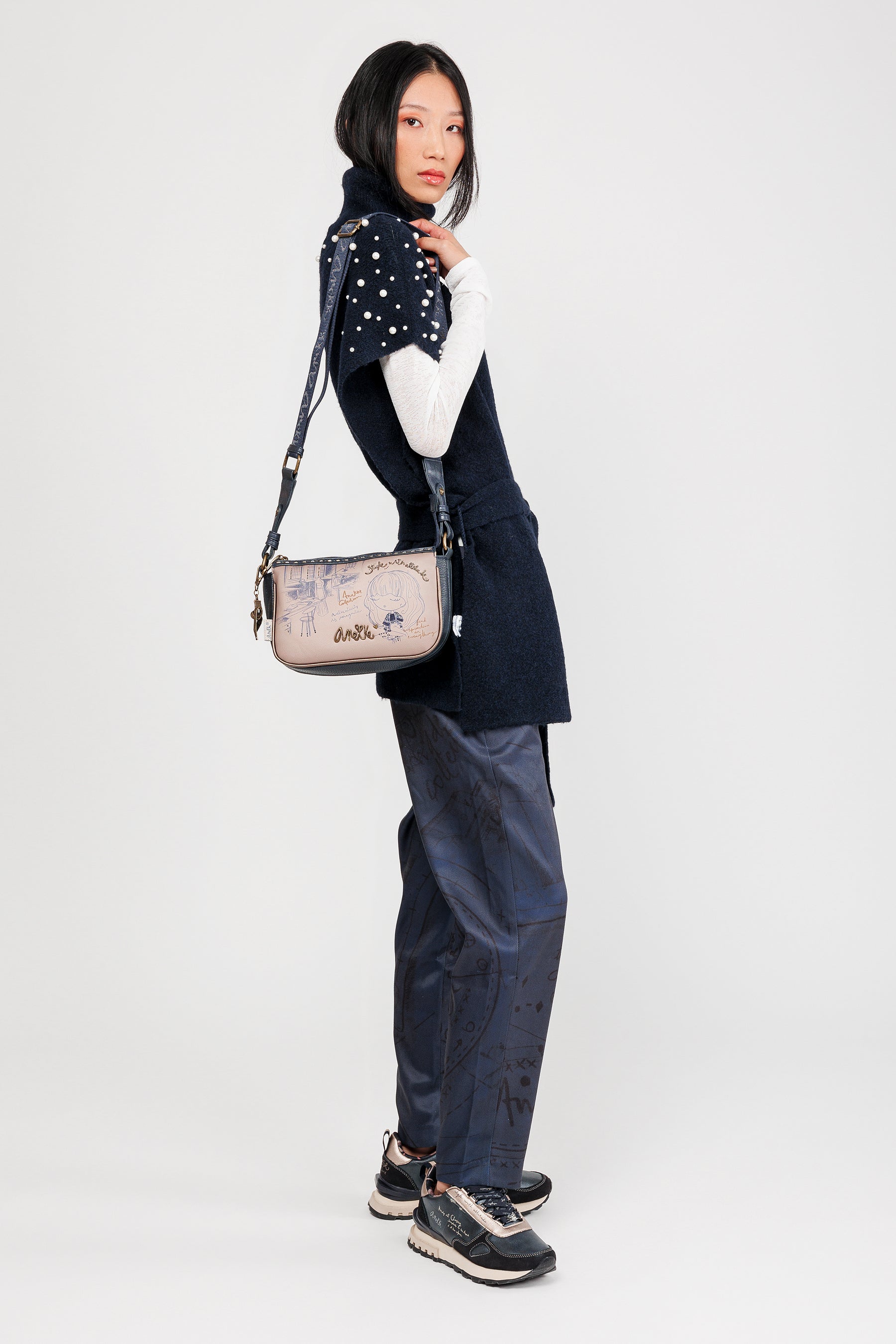 Studio 2-compartment crossbody bag