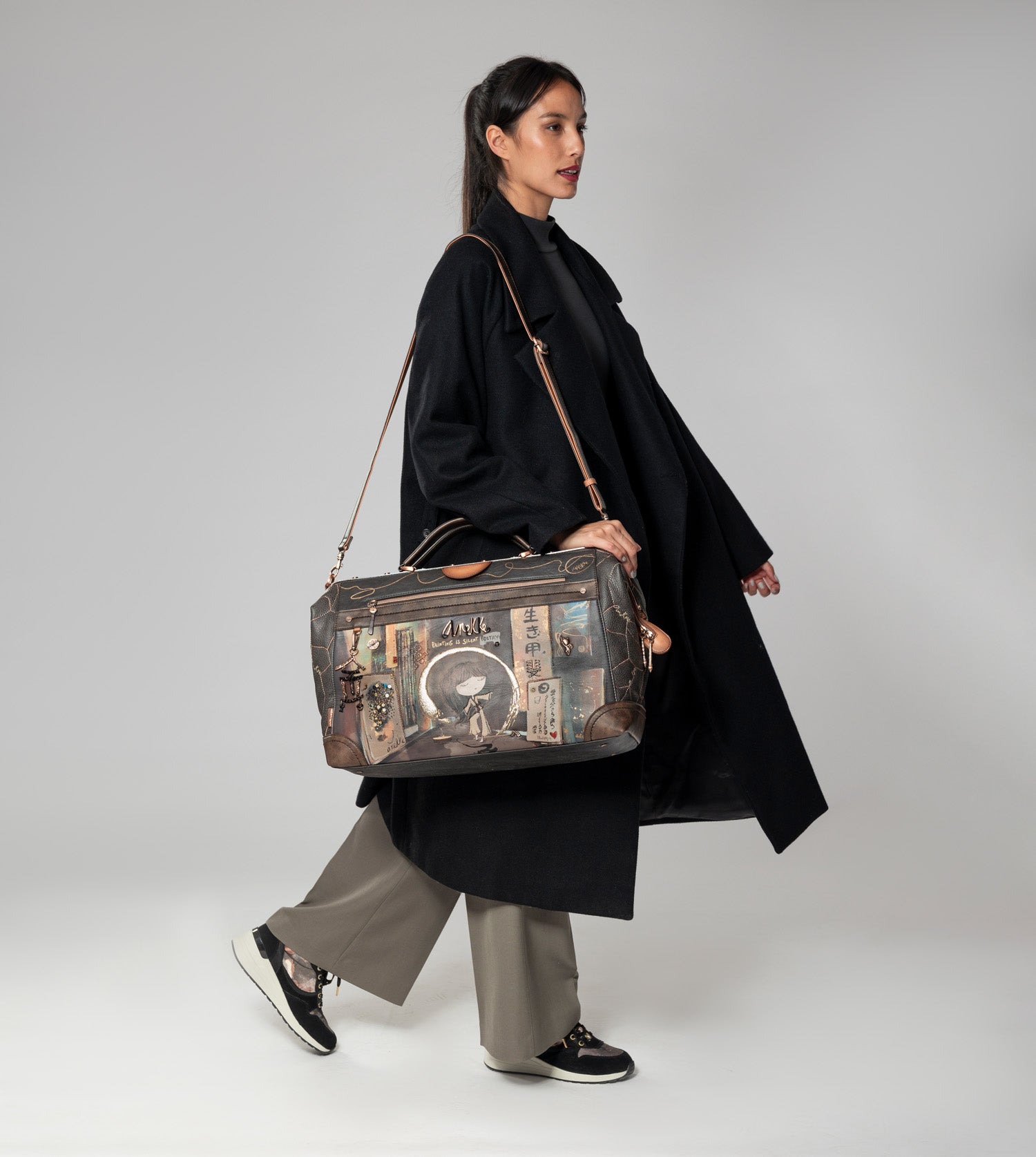 Shōen travel bag
