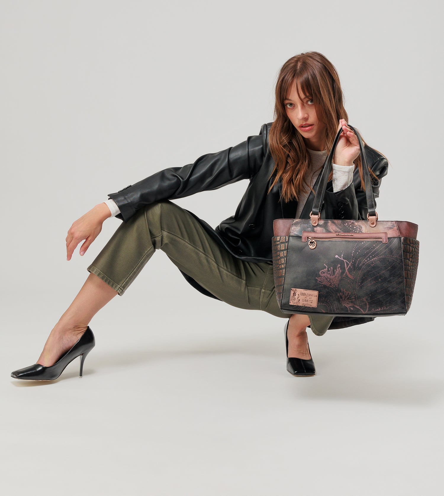 Dreamverse shoulder bag