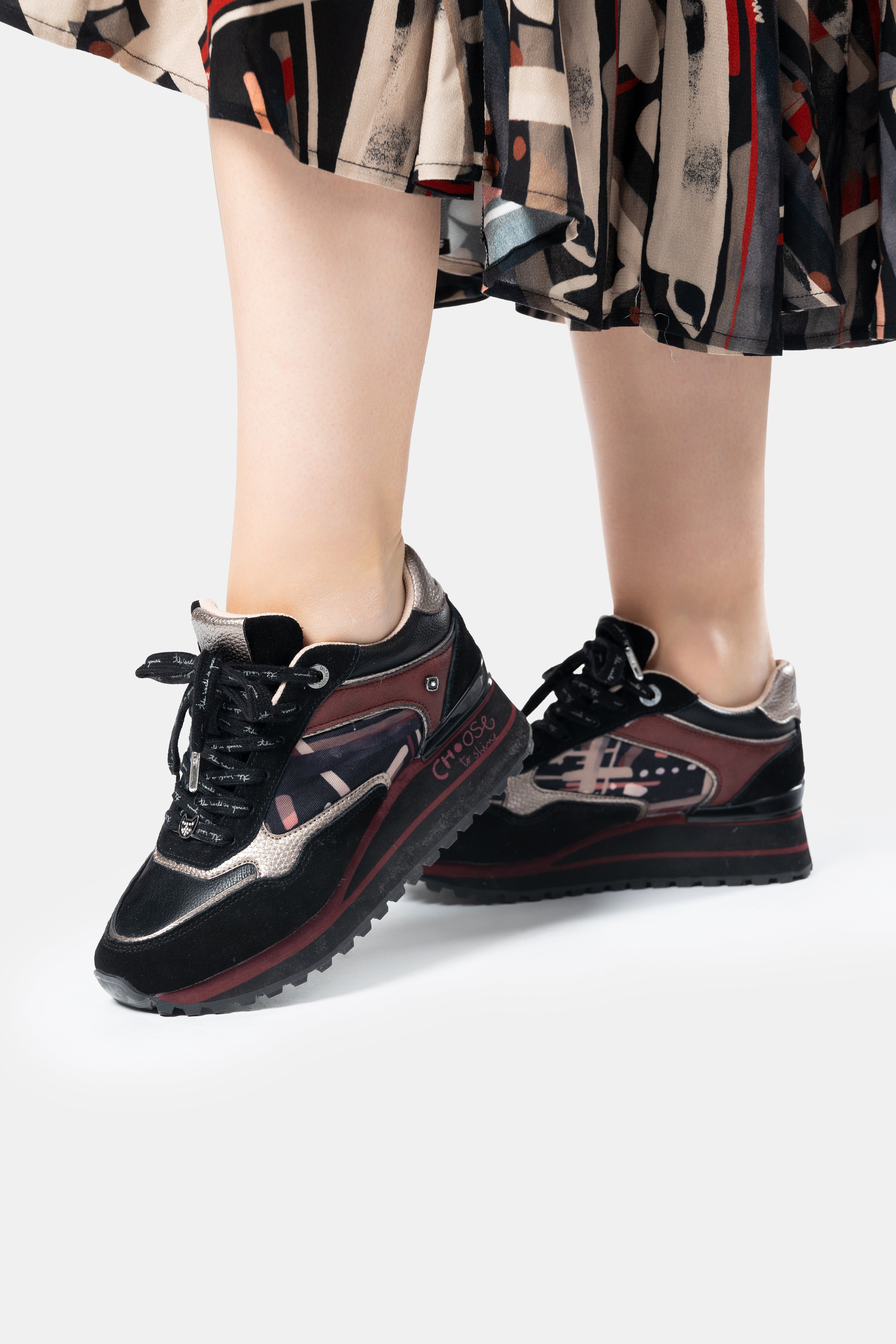 Printed black platform sneakers