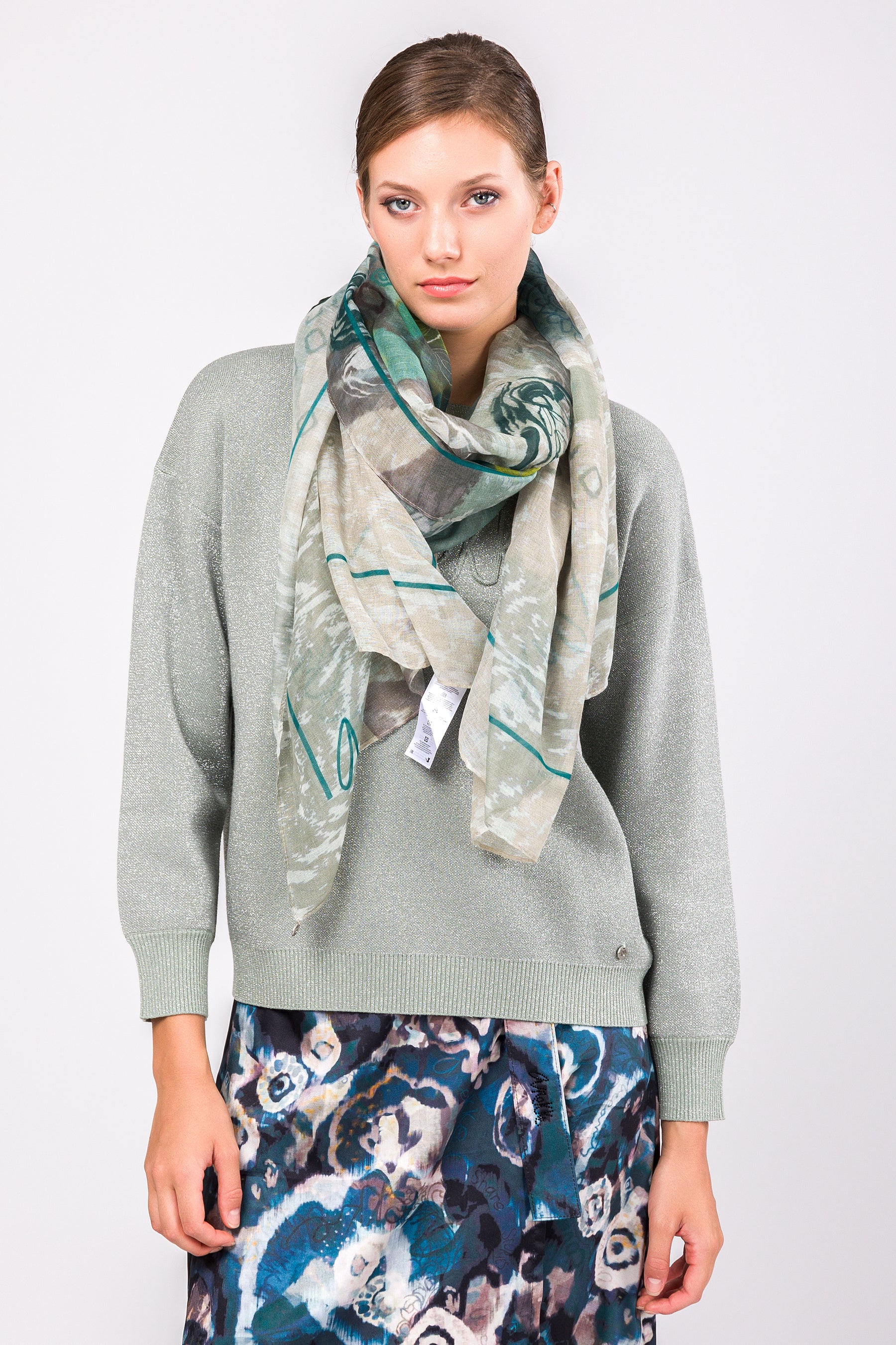 Real scarf