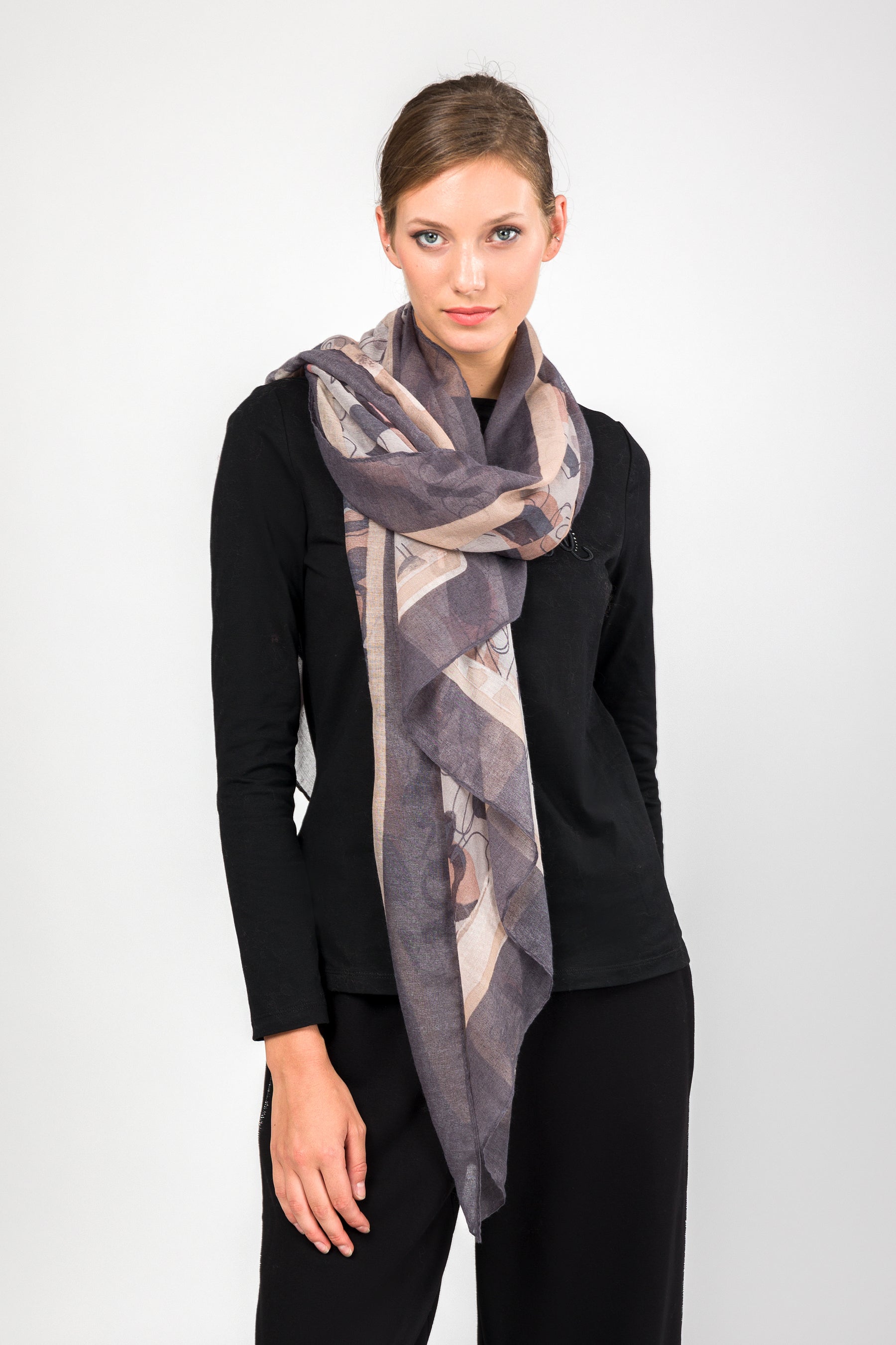 Mademoiselle scarf